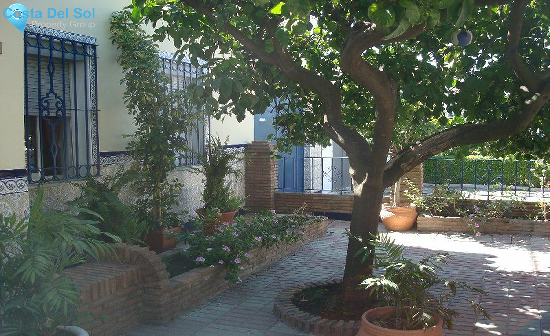 Detached Villa in Estepona-1231747