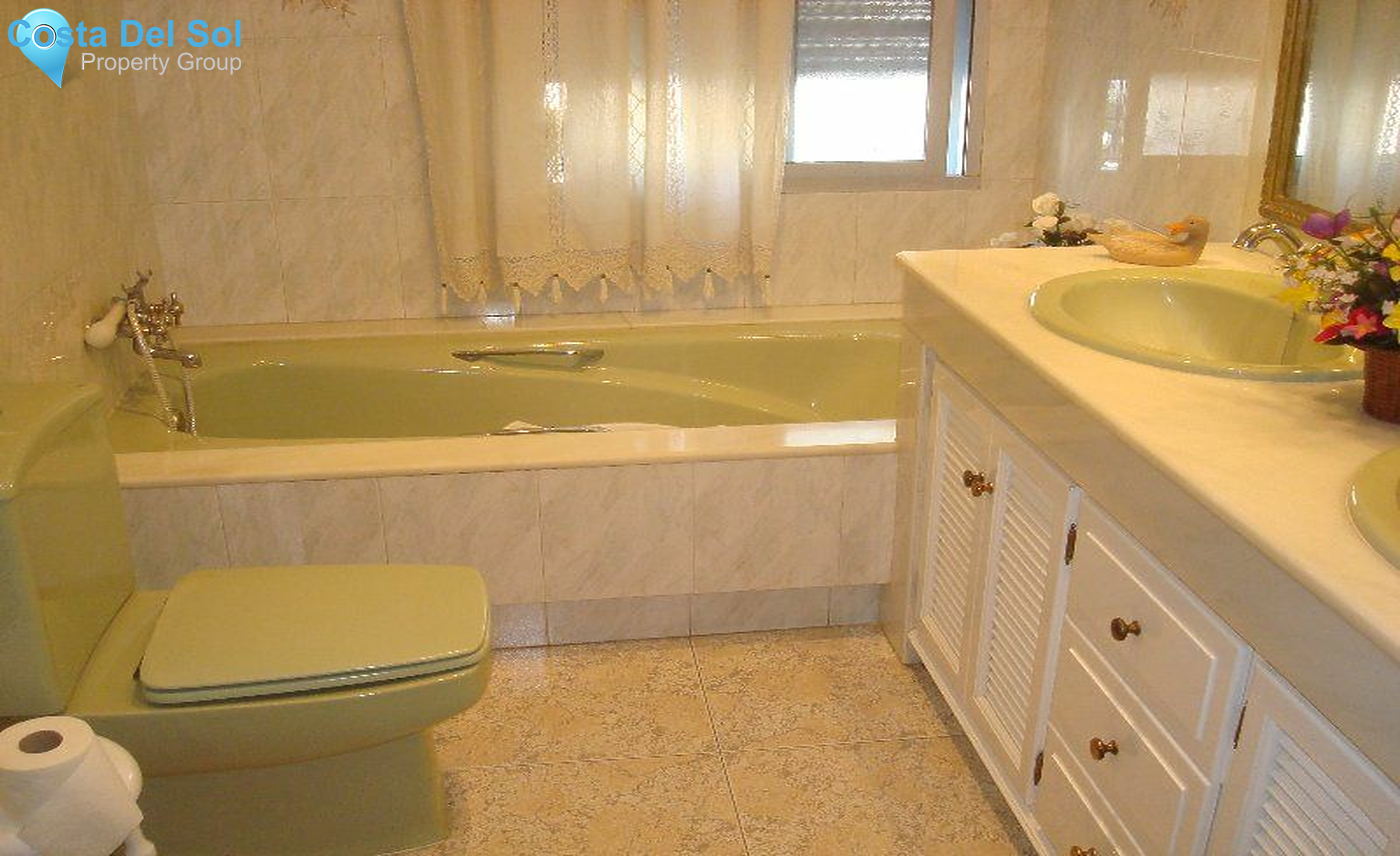 Detached Villa in Estepona-1231749