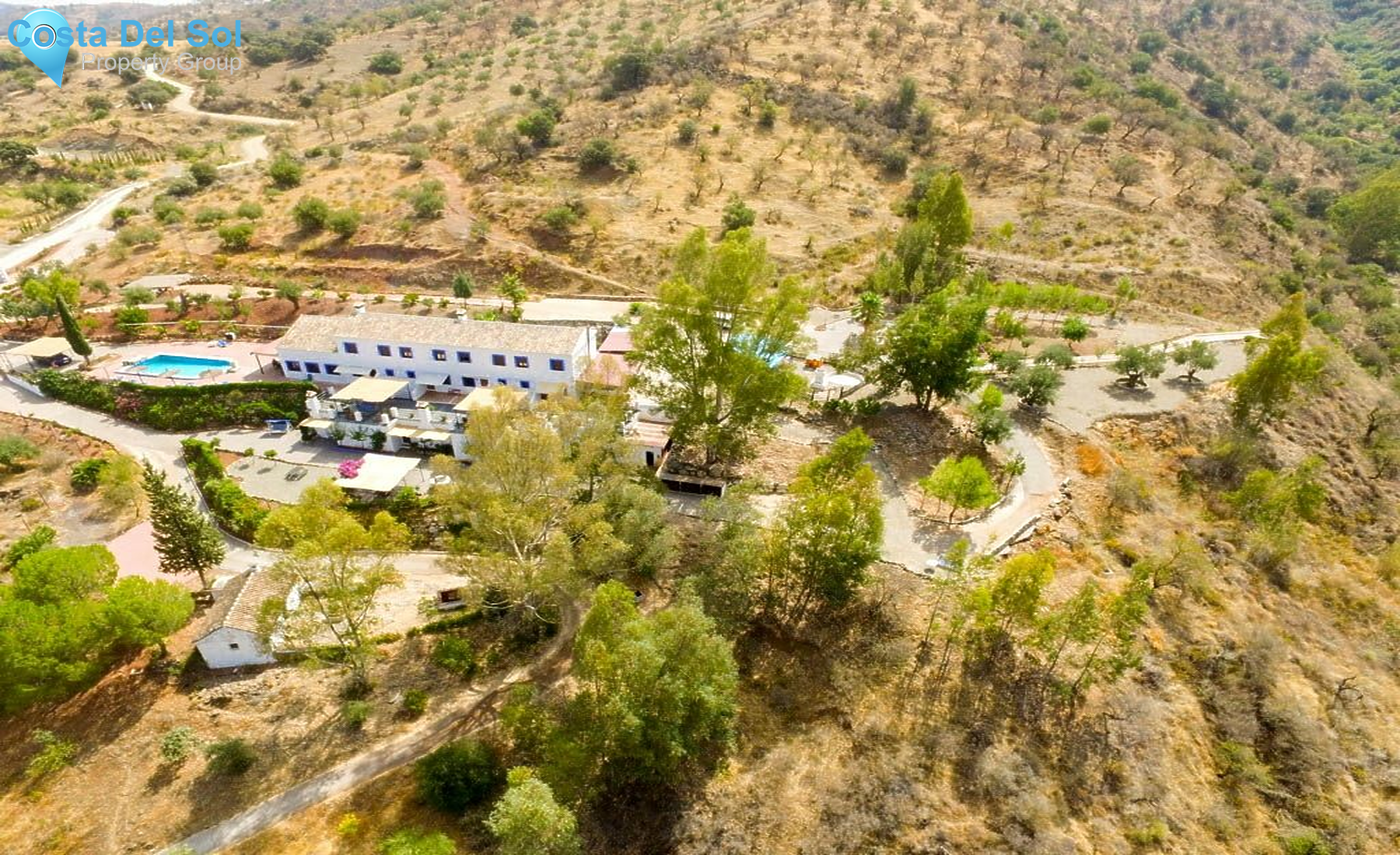Hotel in Guaro-1147645