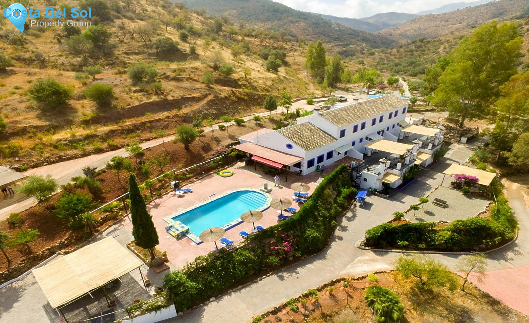 Hotel in Guaro-1147634