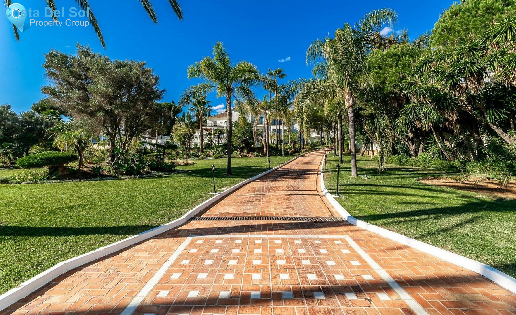 Detached Villa in Benahavís-1206637