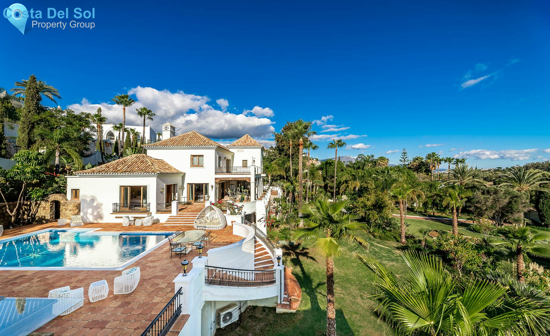 Detached Villa in Benahavís-1394414