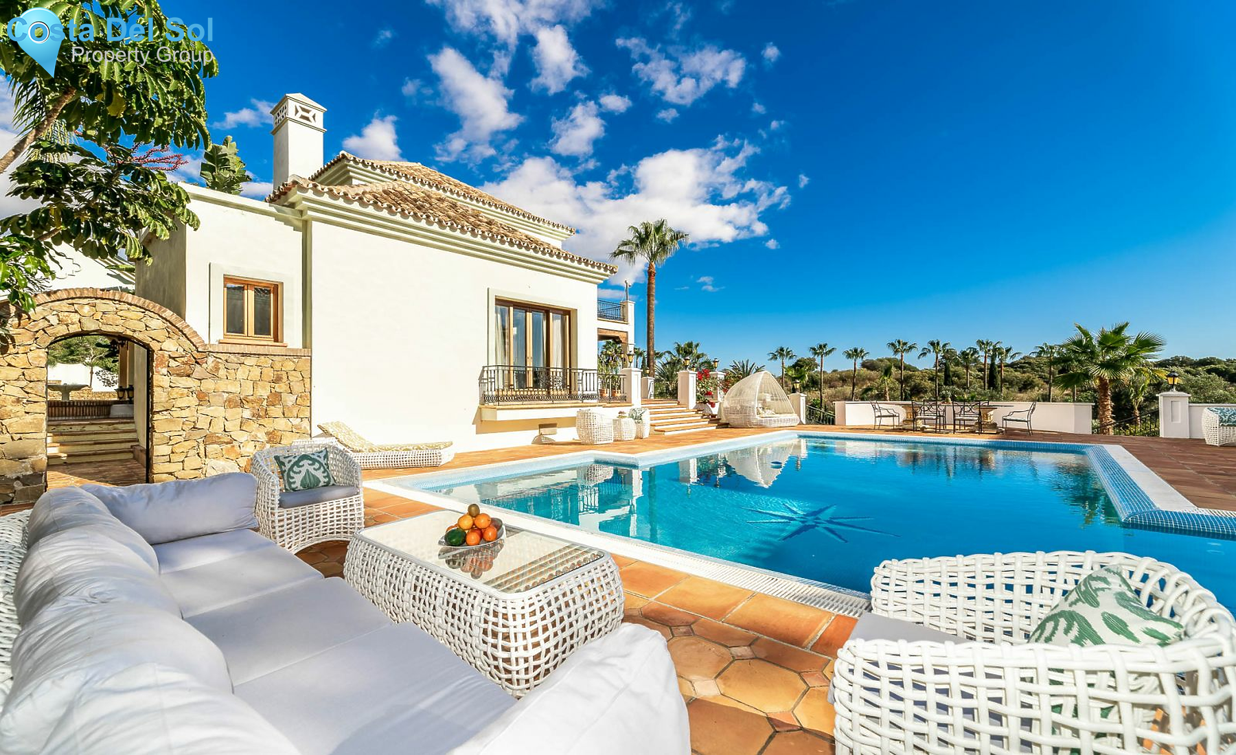 Detached Villa in Benahavís-1394415