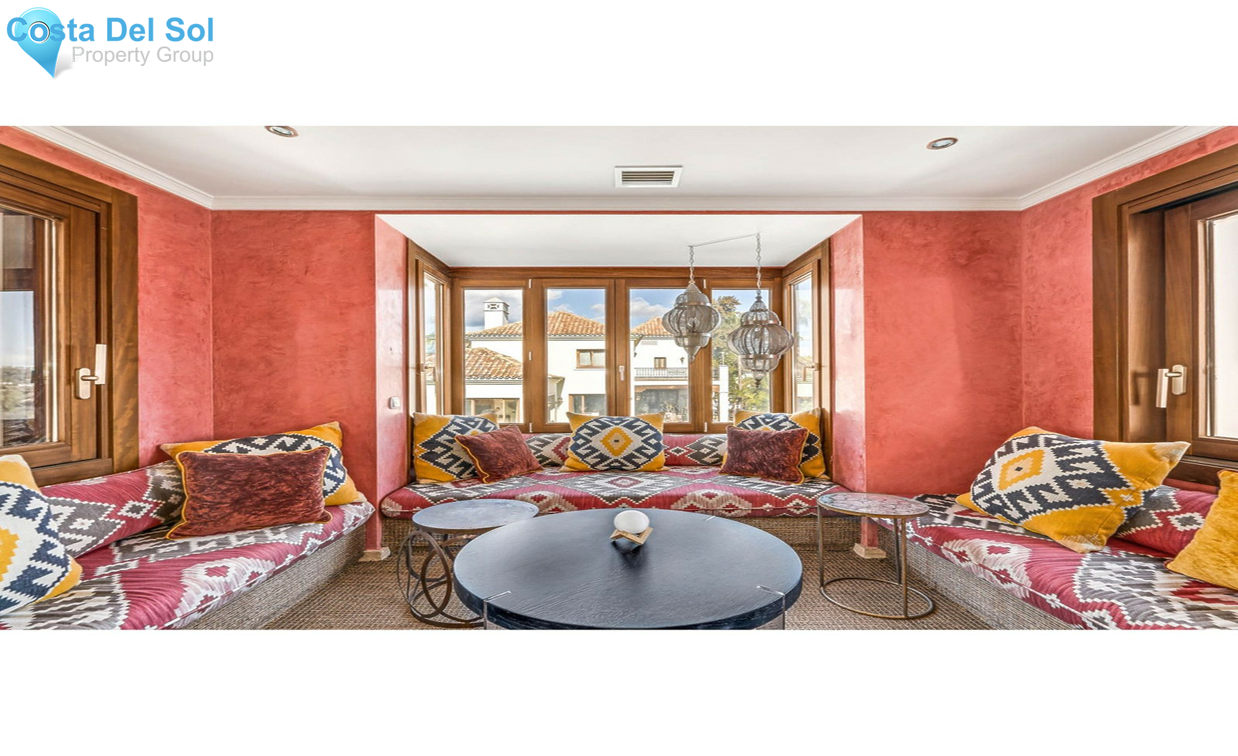 House in El Paraiso-1523429