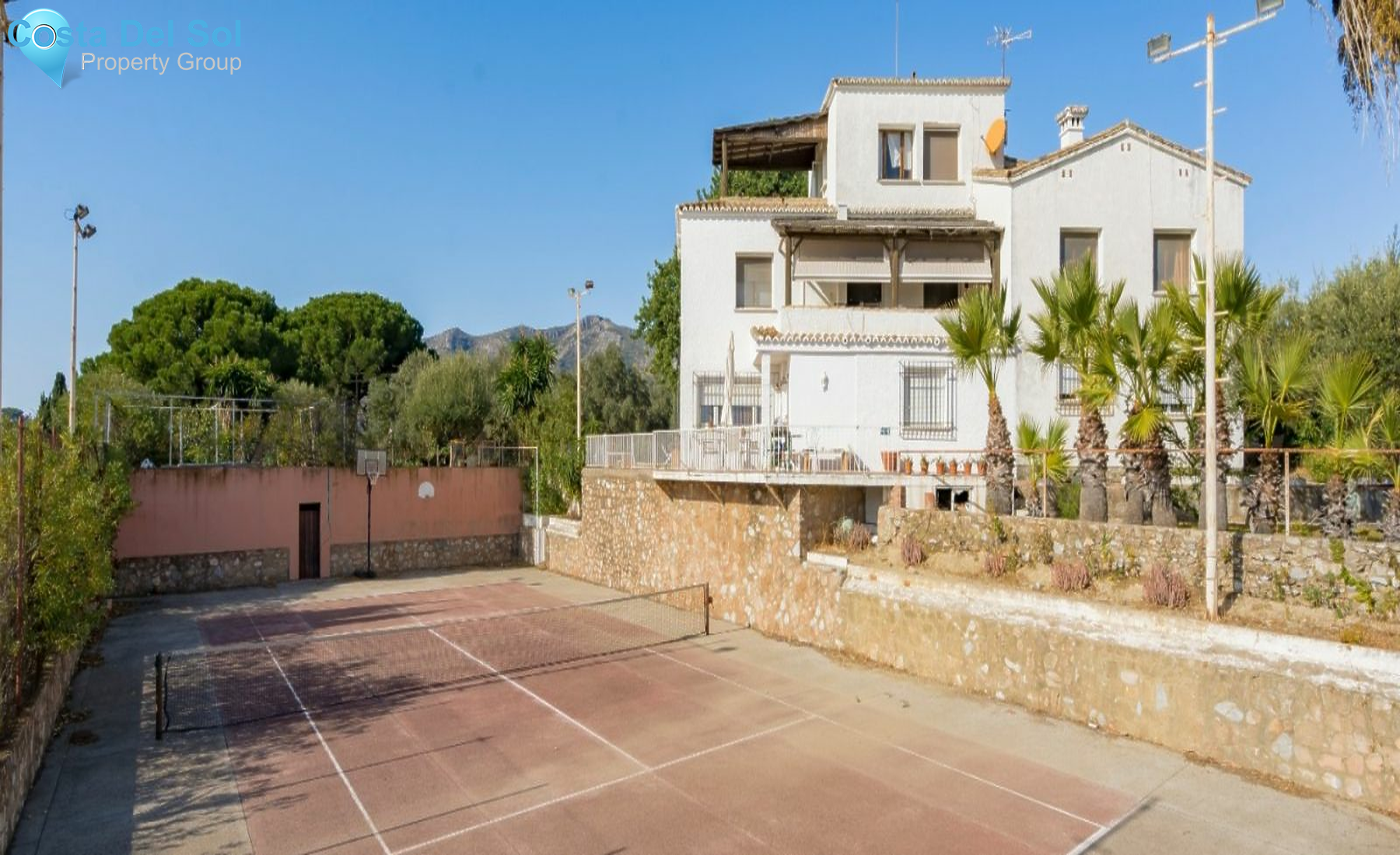 Detached Villa in Torremolinos-1231058