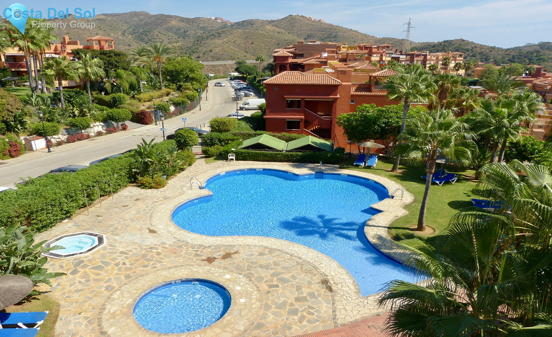 Middle Floor Apartment in Reserva de Marbella-1235009
