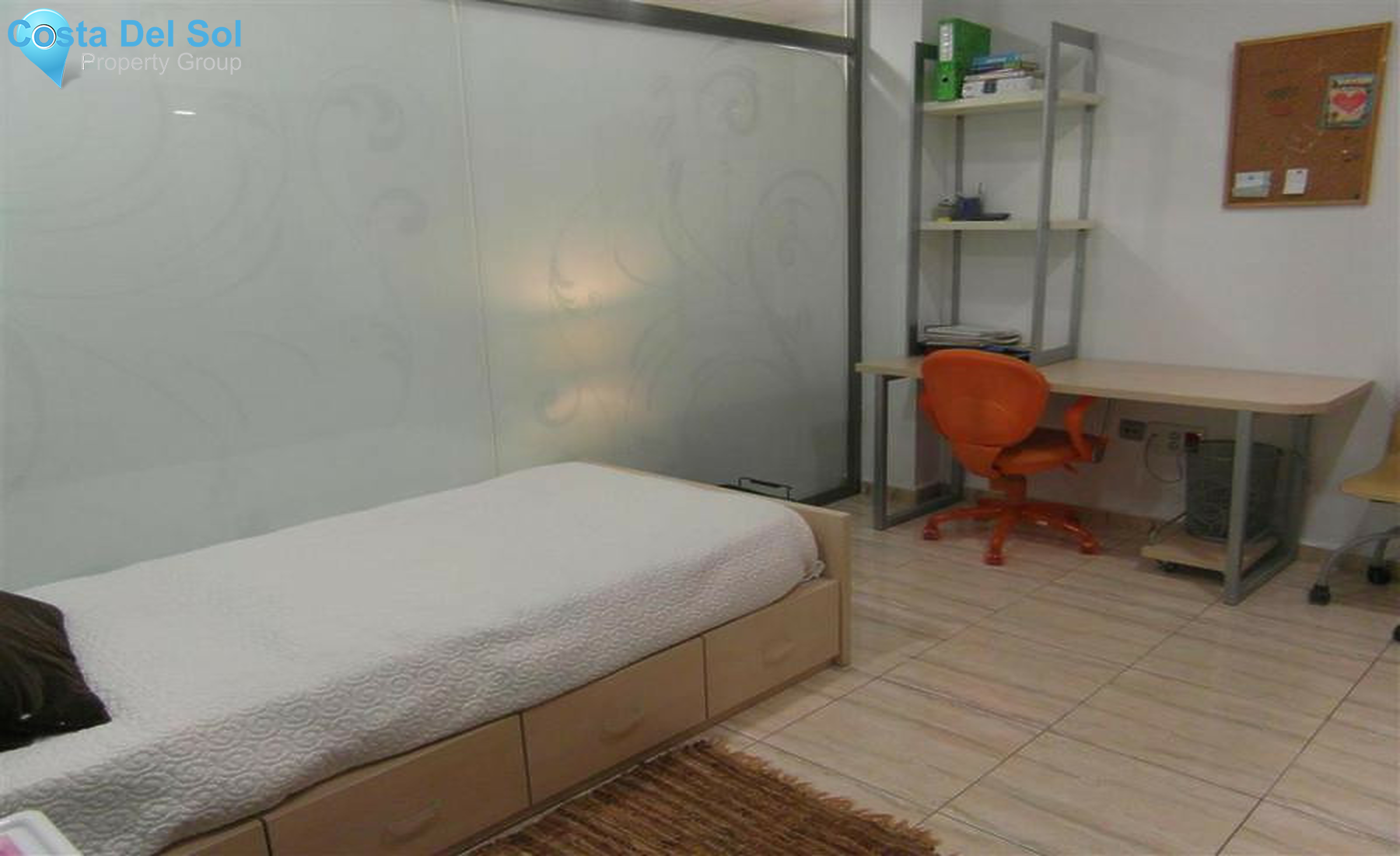 Commercial in Alhaurín el Grande-1361131