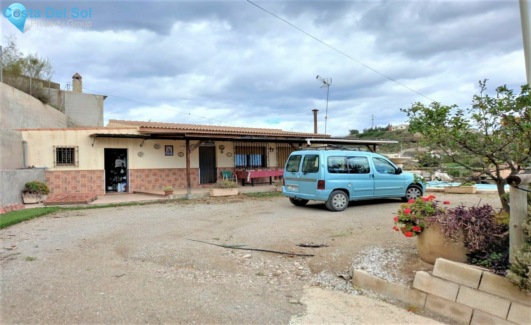 Detached Villa in Almayate-1150637