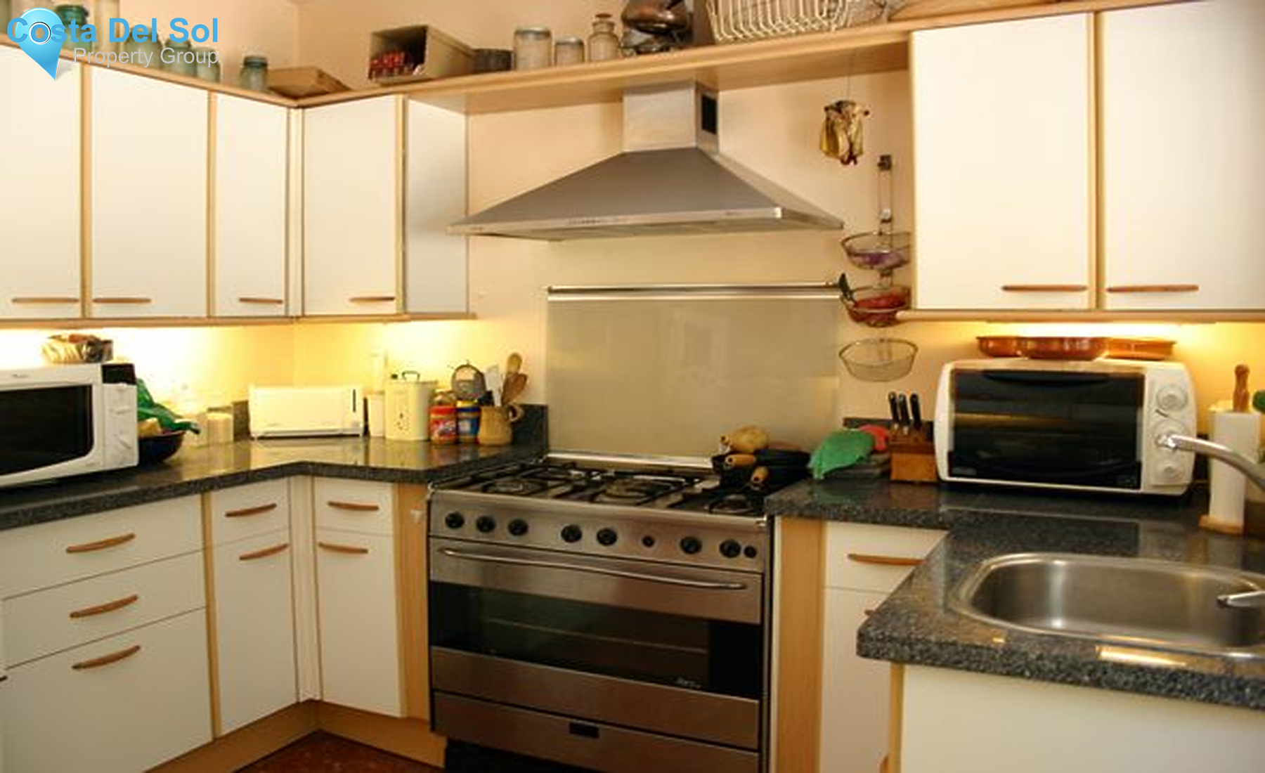 Detached Villa in Benahavís-1189249