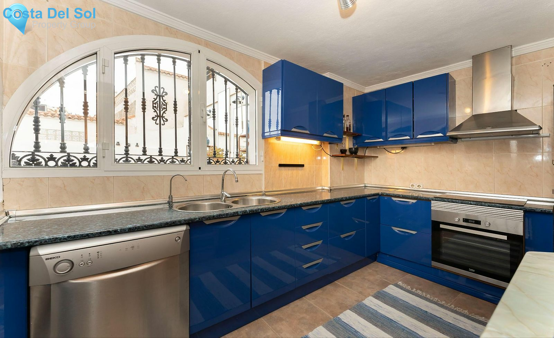 Detached Villa in Coín-1195702
