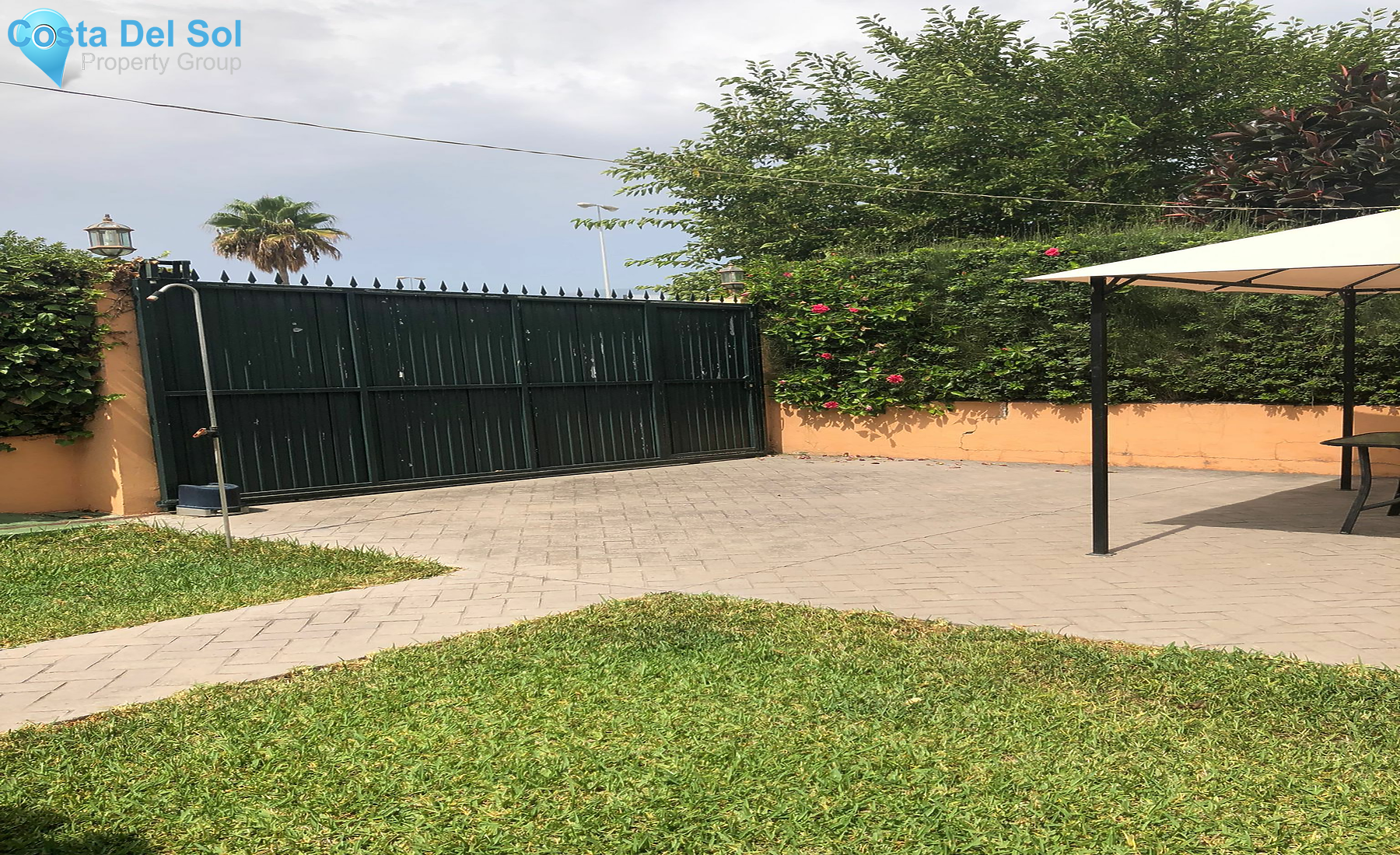 Detached Villa in Estepona-1206096