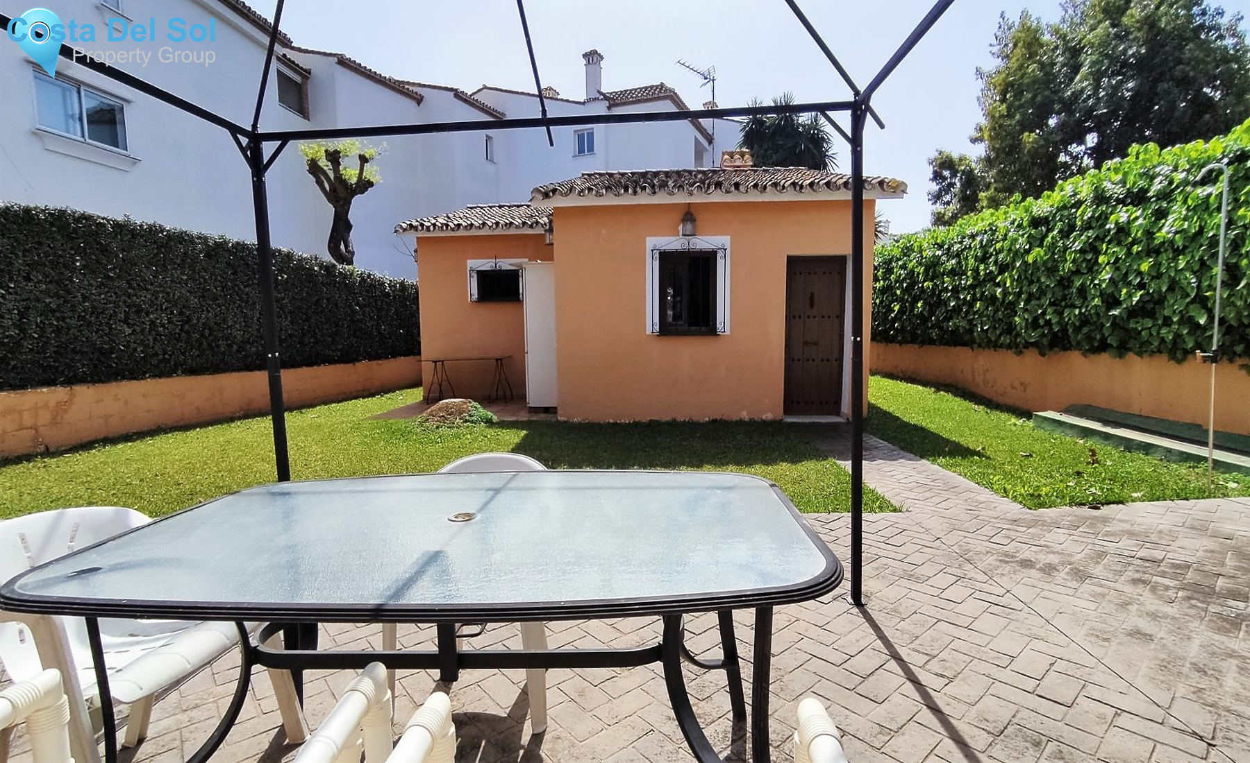 Detached Villa in Estepona-1206109