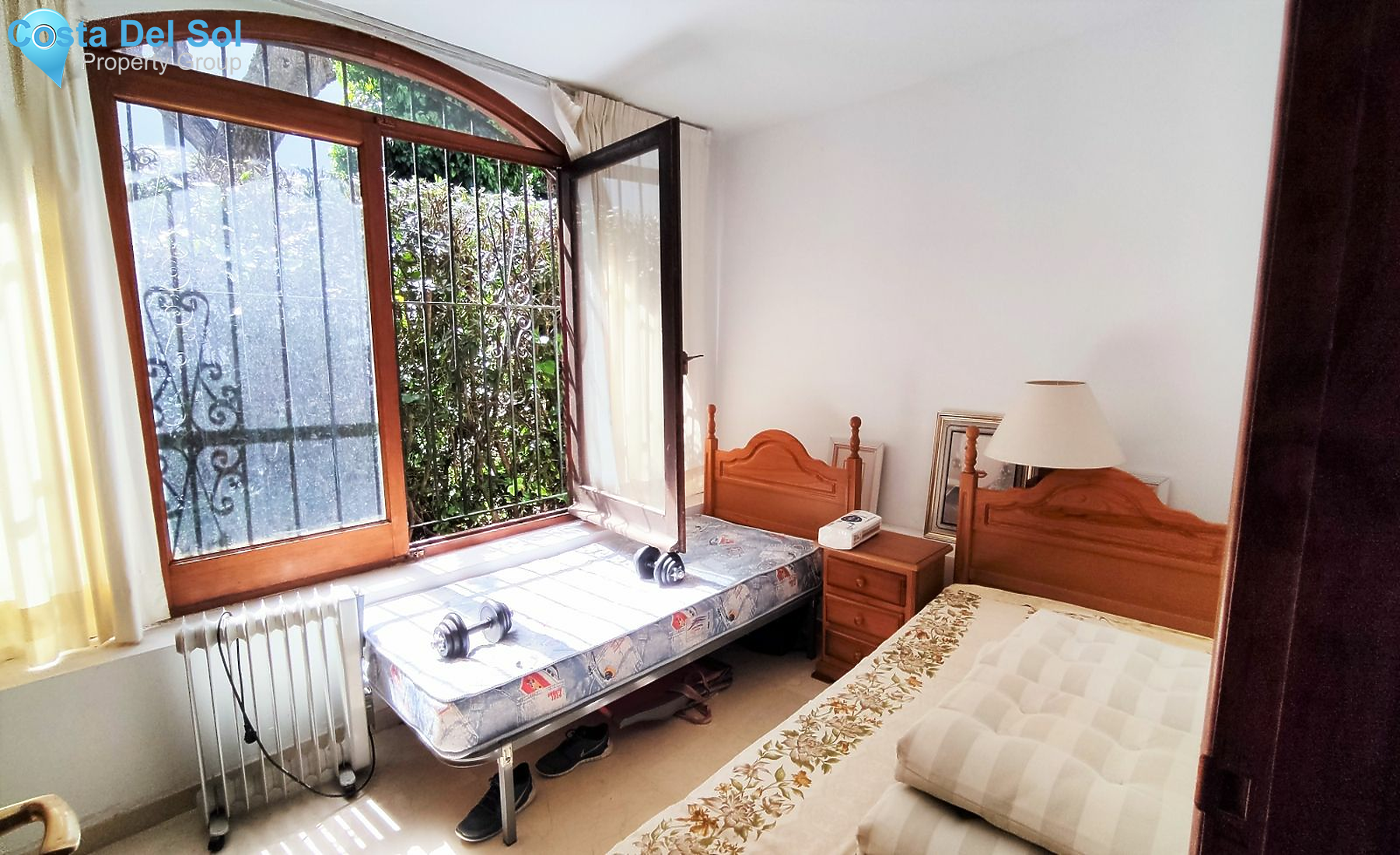 Detached Villa in Estepona-1206104