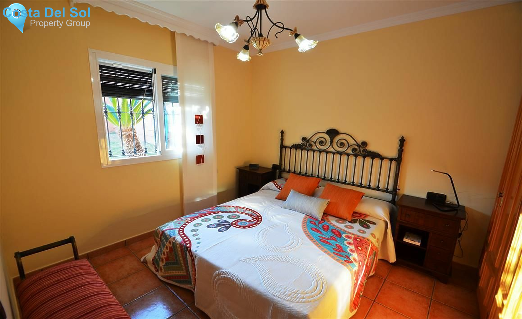 Detached Villa in Estepona-1207961