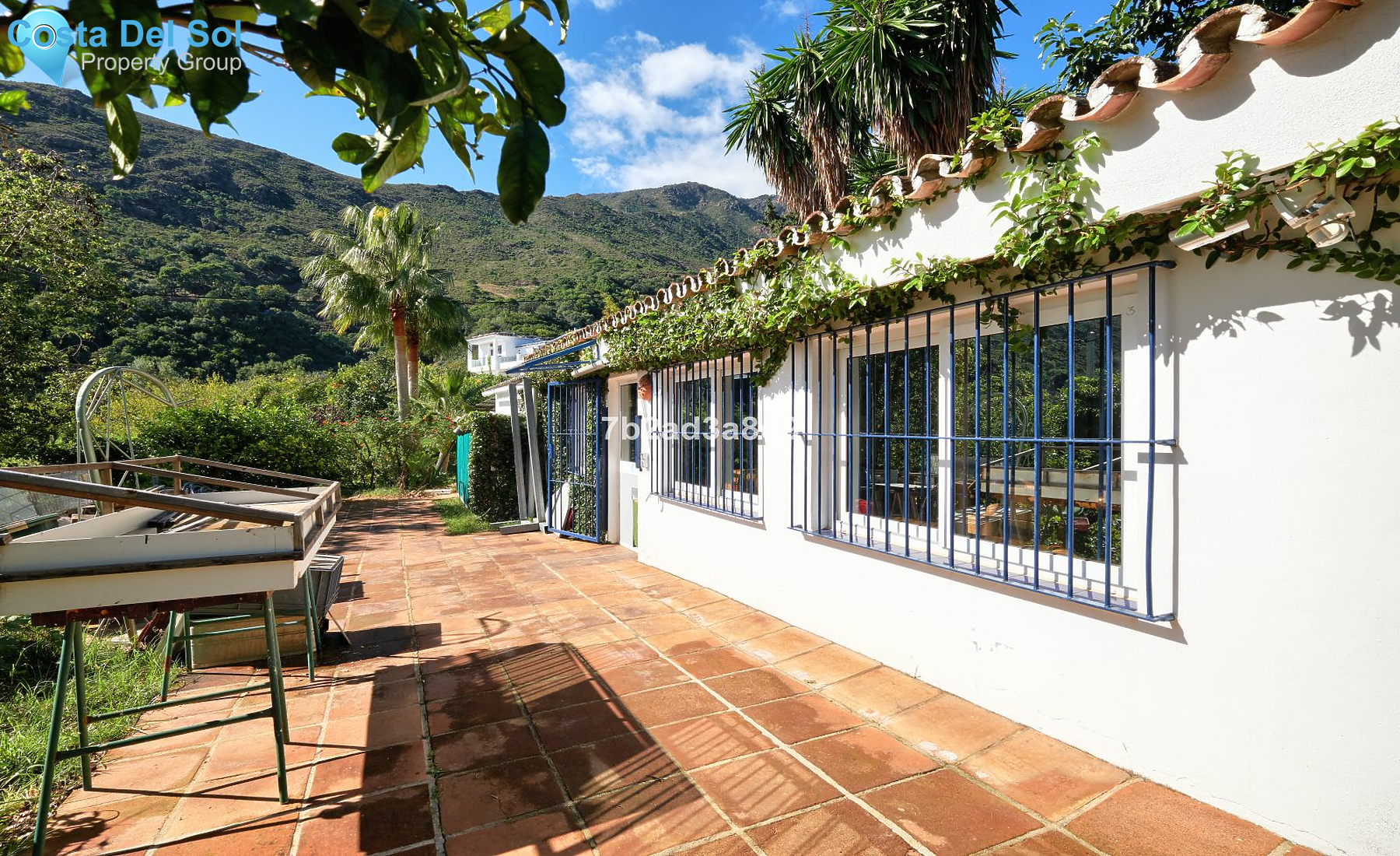 Detached Villa in Estepona-1399484