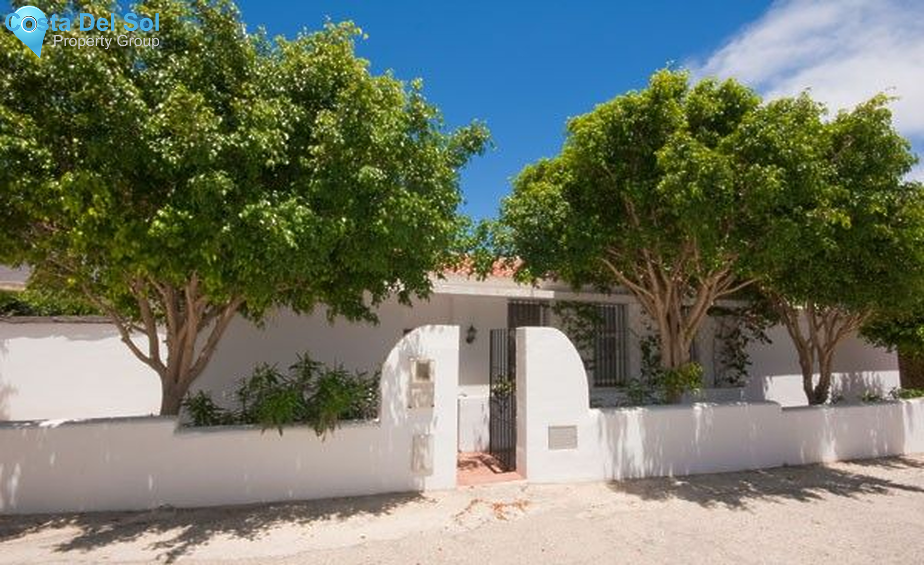 Detached Villa in Estepona-1423153