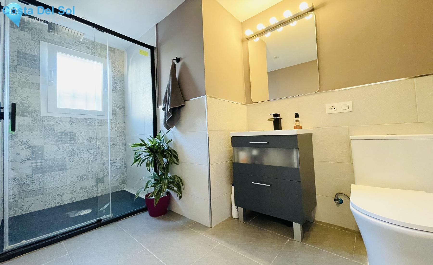Detached Villa in Estepona-1474724