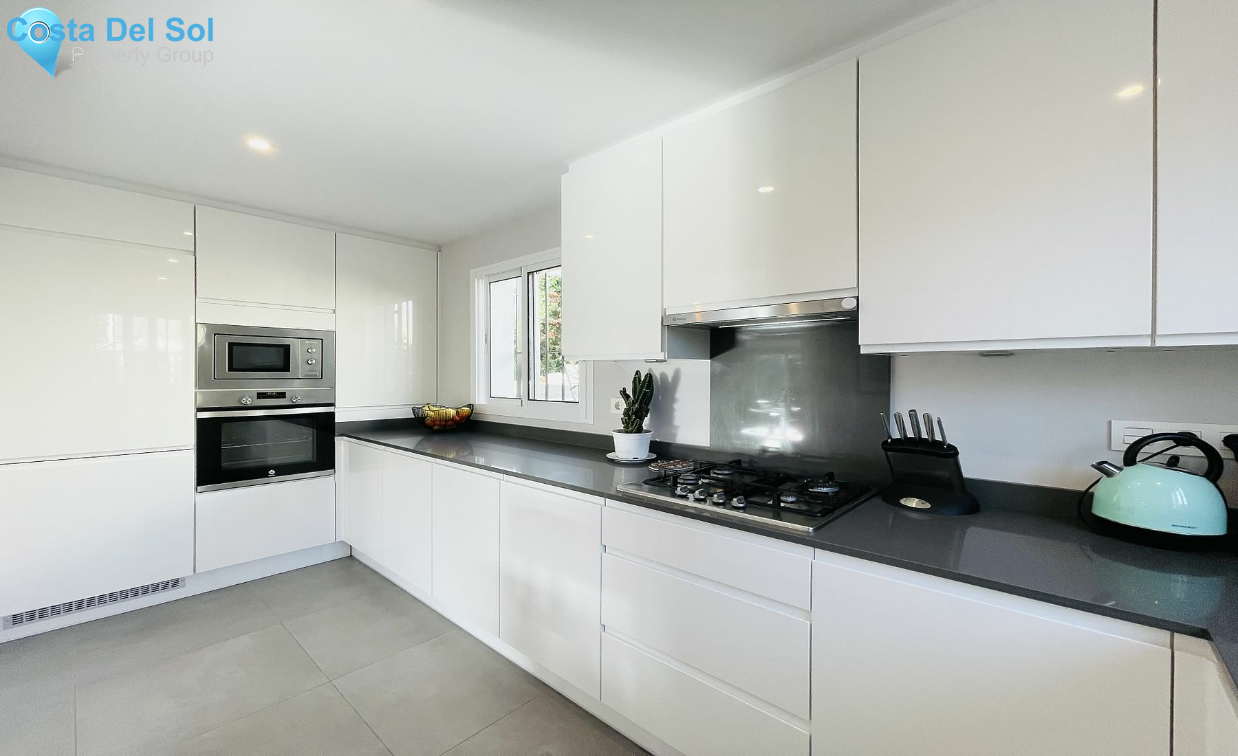 Detached Villa in Estepona-1474715