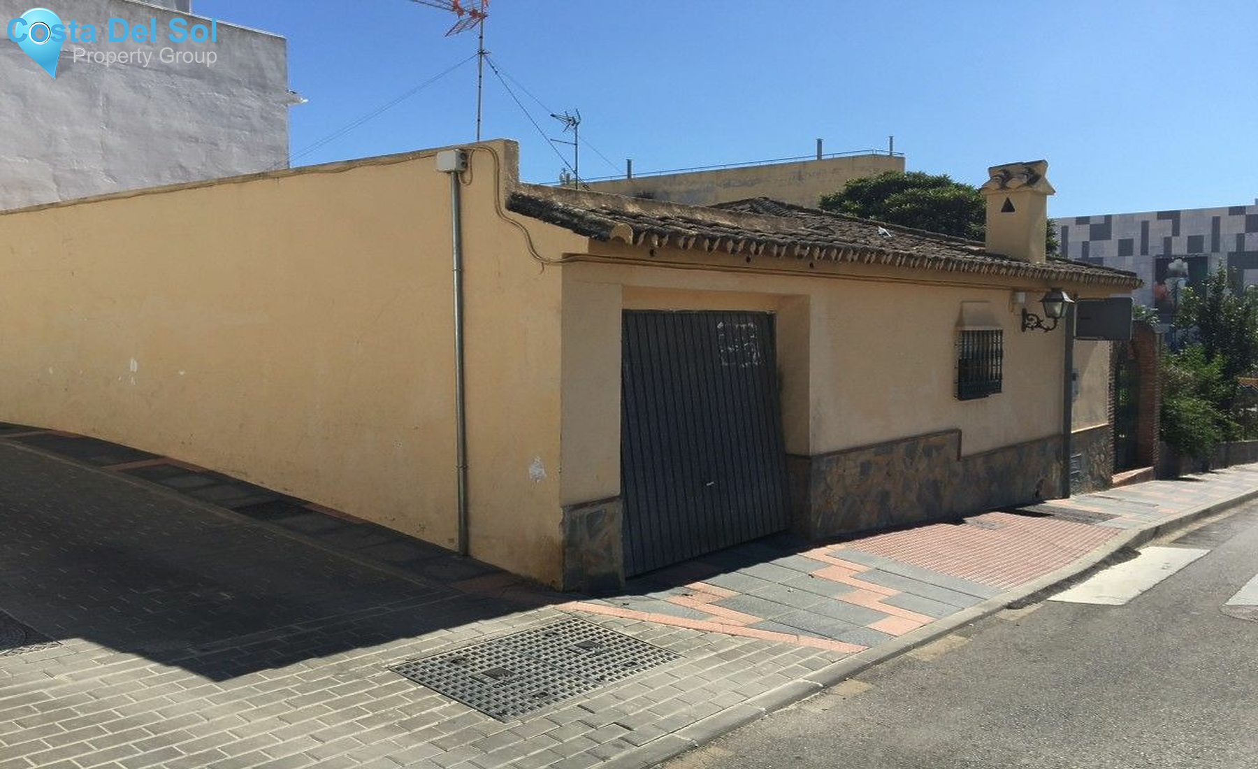Detached Villa in Mijas Costa-1189062