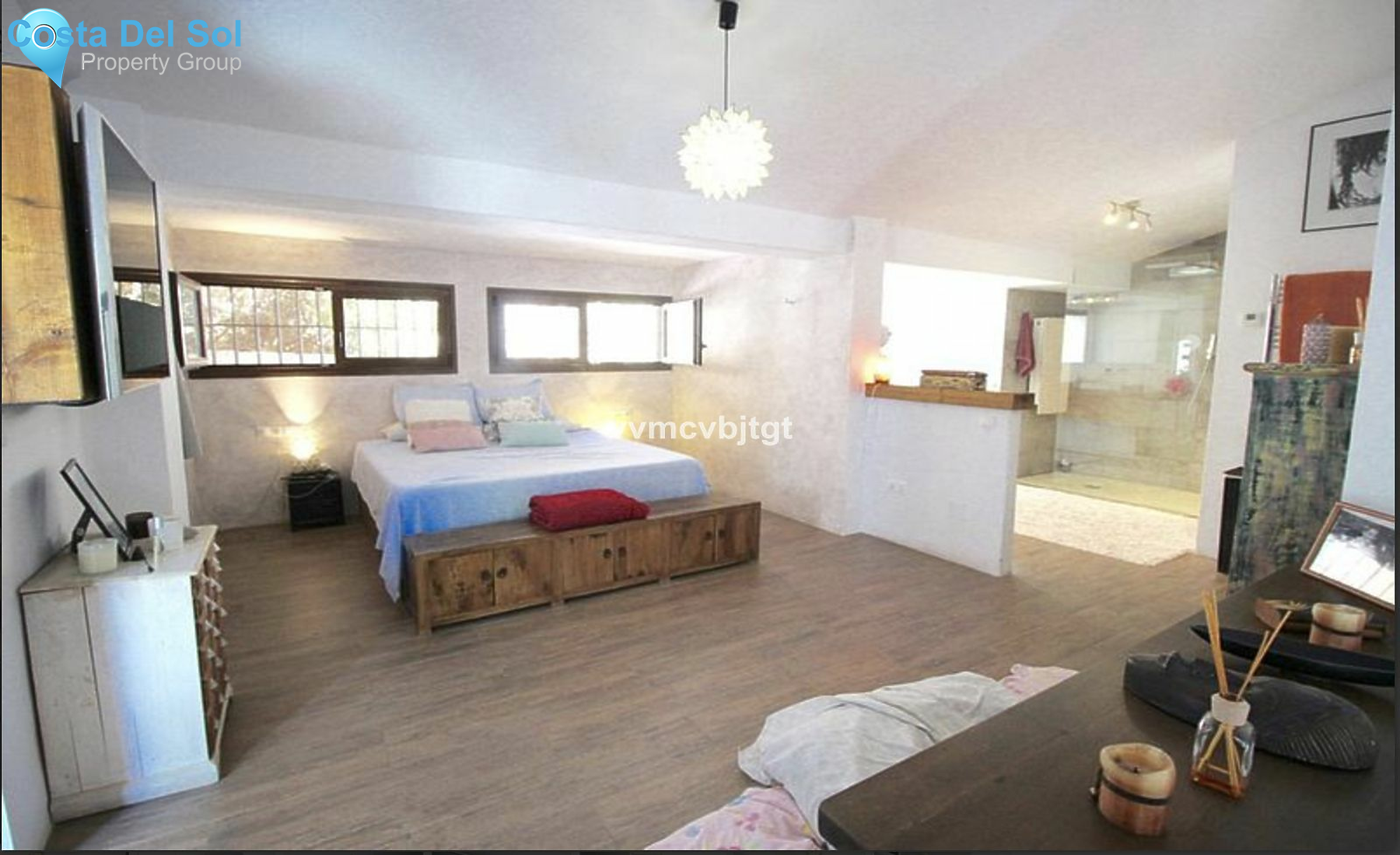 Detached Villa in Mijas-1211750