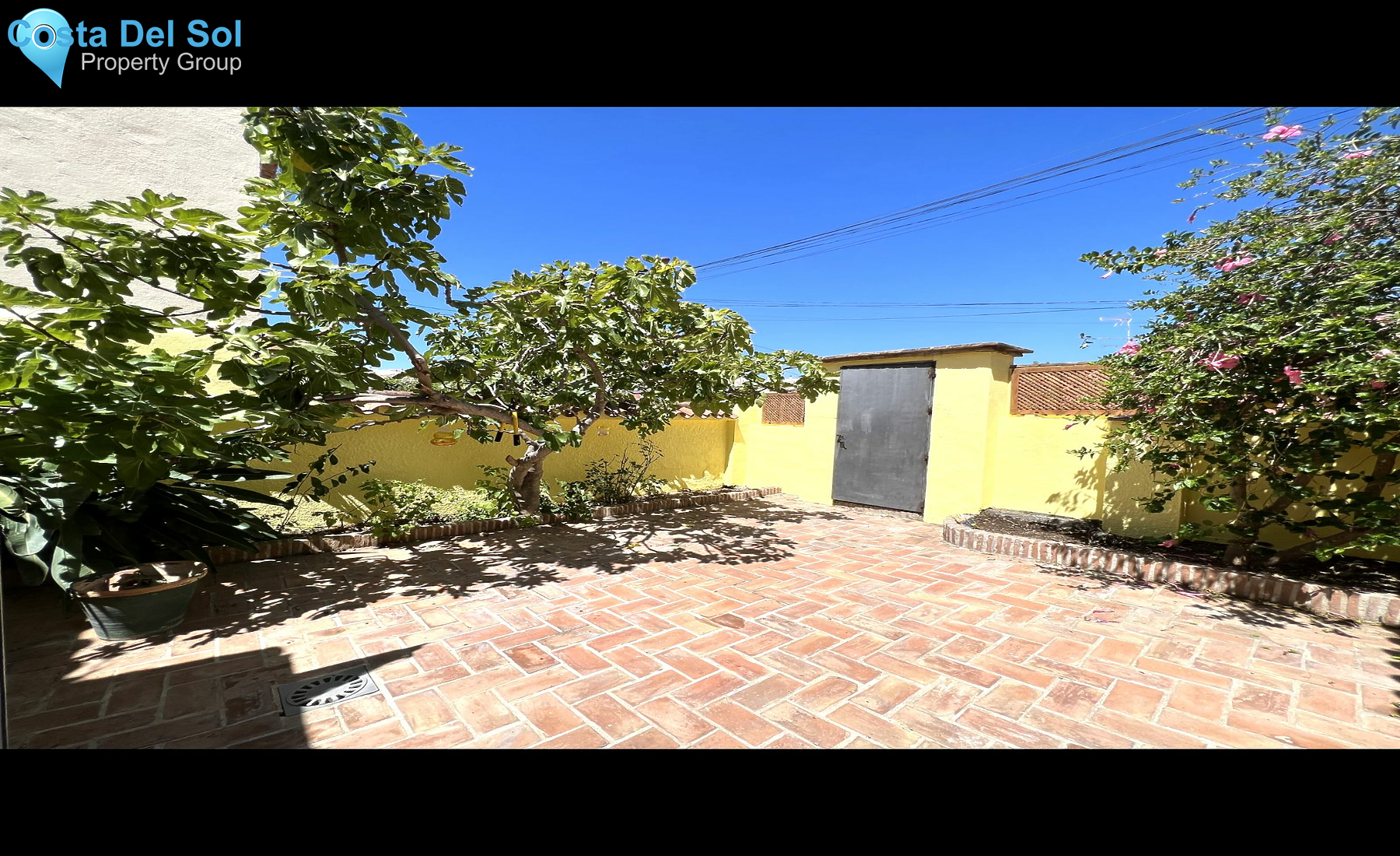 Detached Villa in Nueva Andalucía-1473863