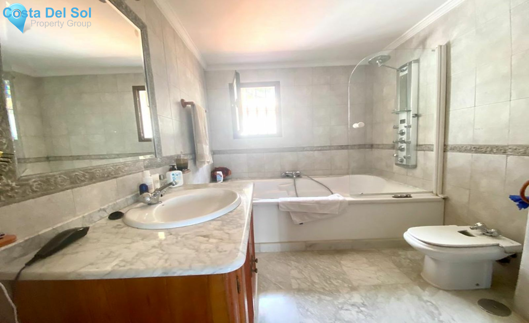 Detached Villa in Nueva Andalucía-1474331