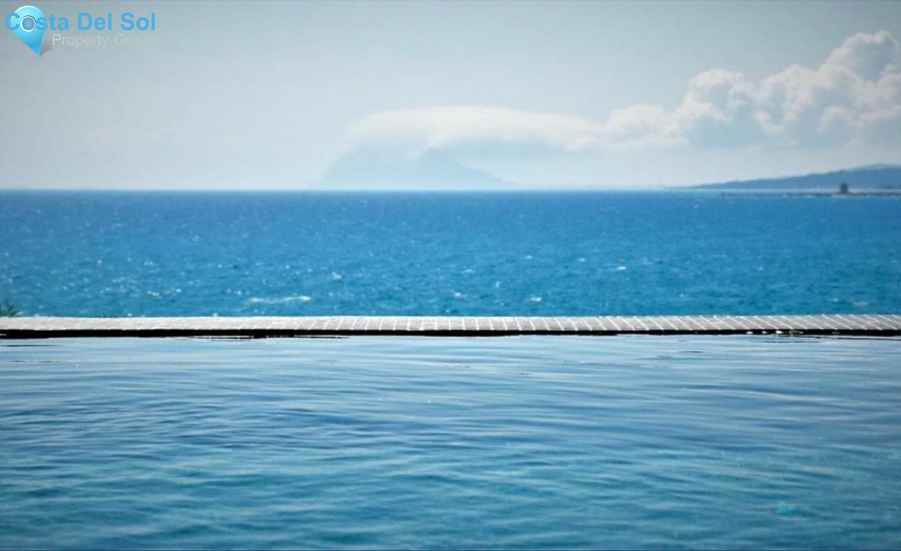 Detached Villa in Punta Chullera-1222005