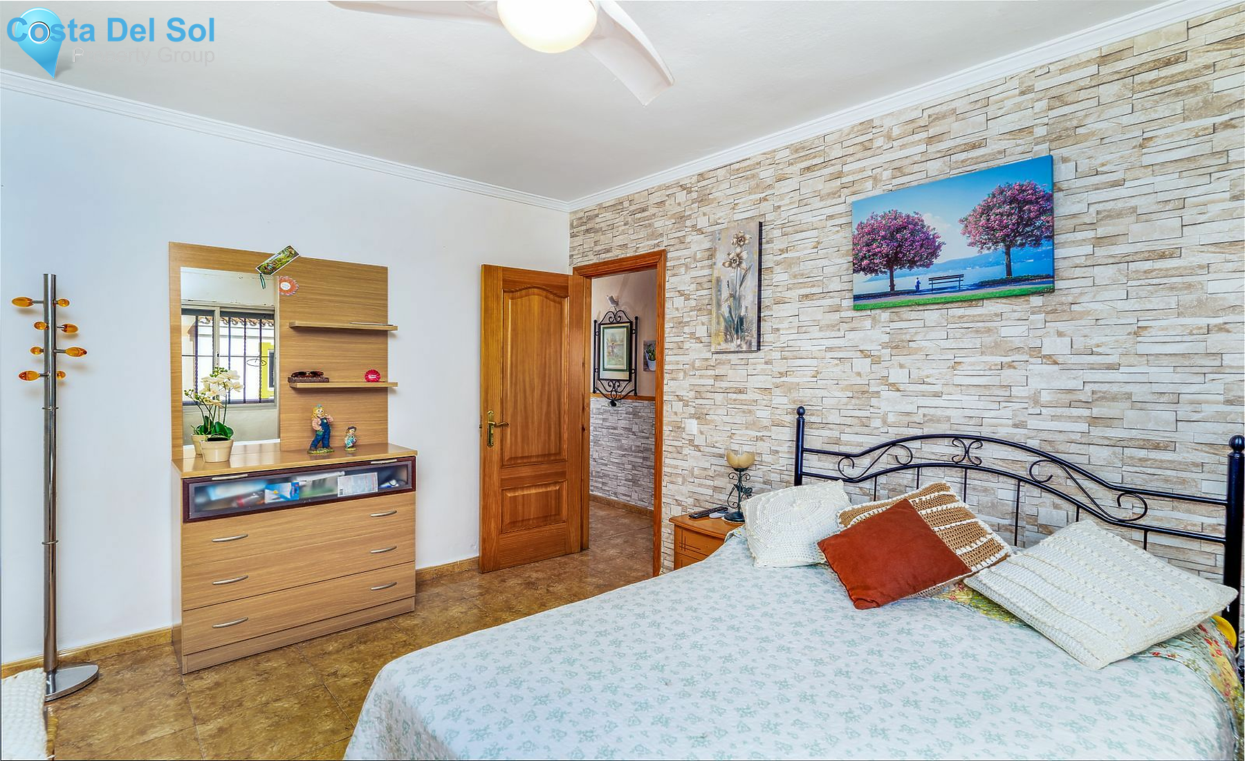 Detached Villa in San Luis de Sabinillas-1480638