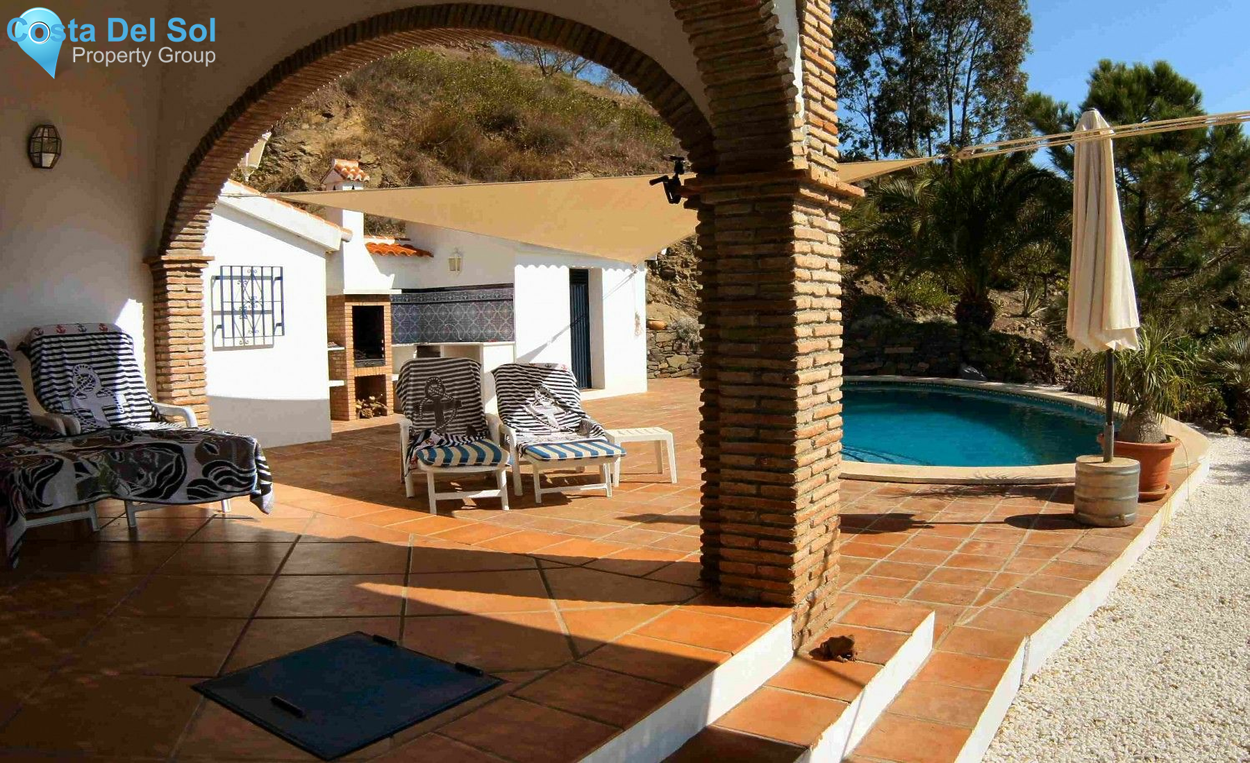 Detached Villa in Sayalonga-1465907