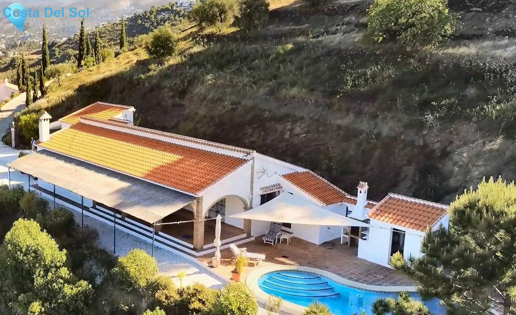 Detached Villa in Sayalonga-1465896