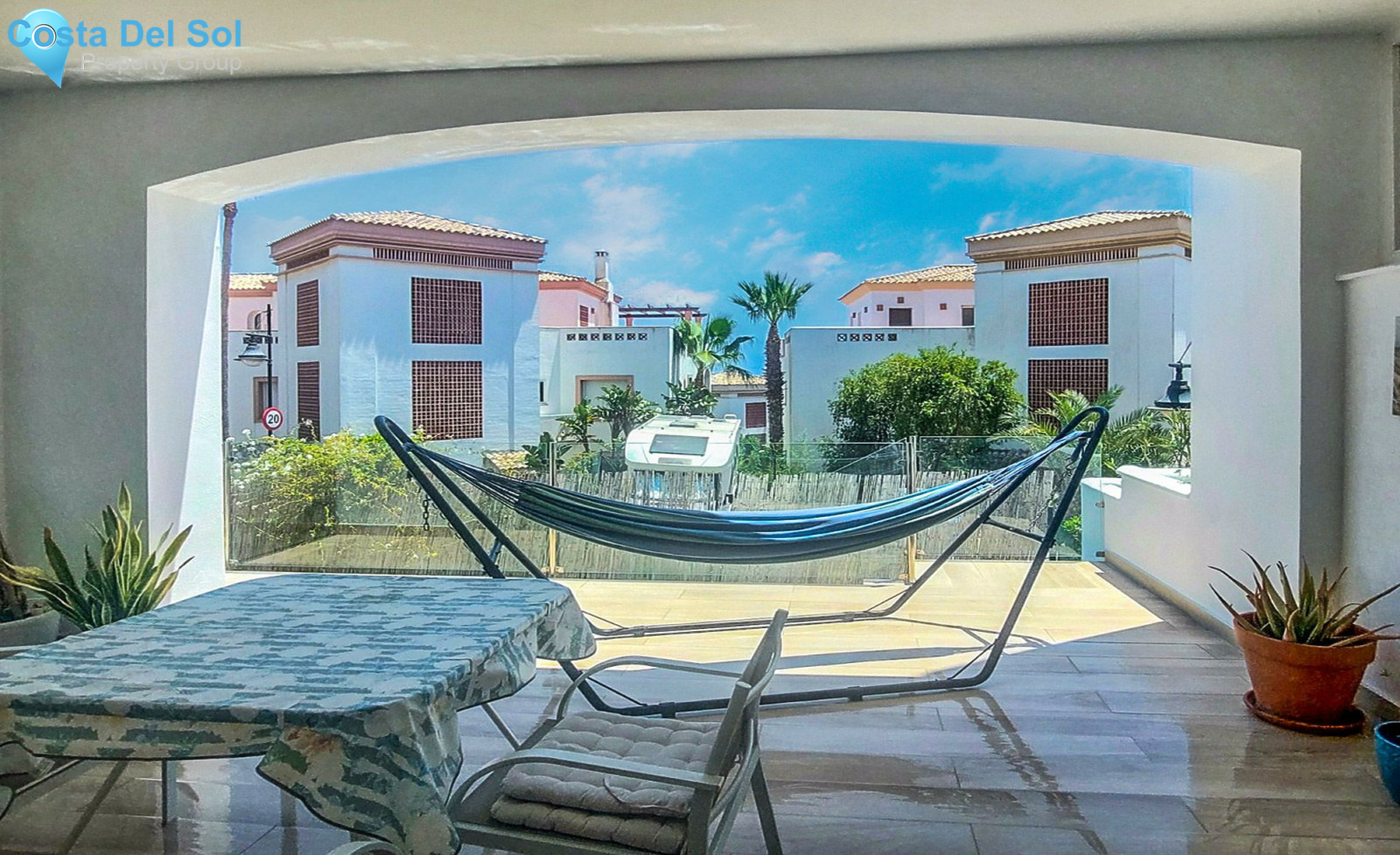 Duplex in La Alcaidesa-1511037