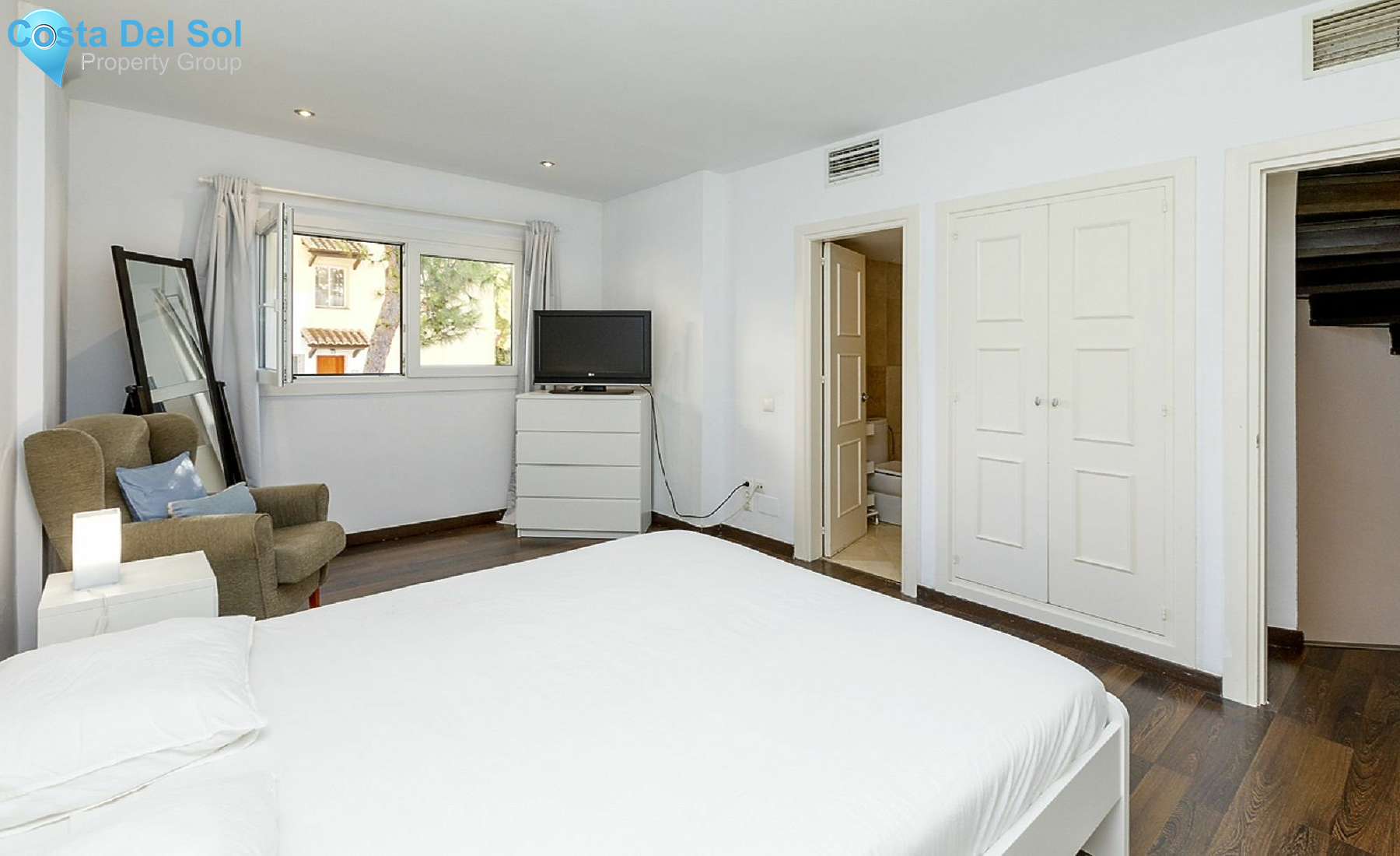 Duplex in Nueva Andalucía-1485668