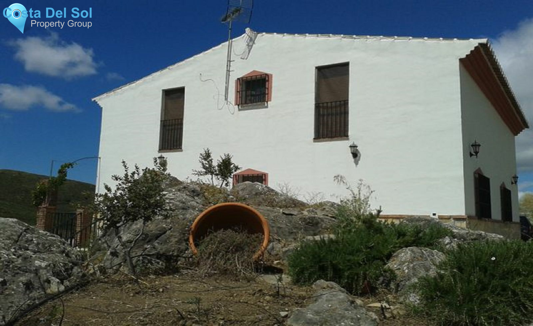 Finca - Cortijo in Alcaucín-1212792