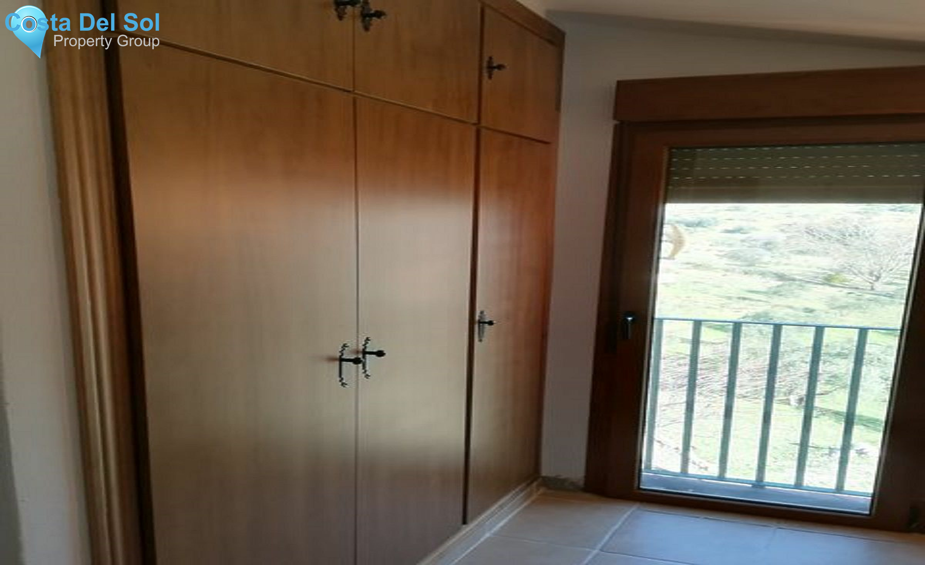 Finca - Cortijo in Alcaucín-1212802