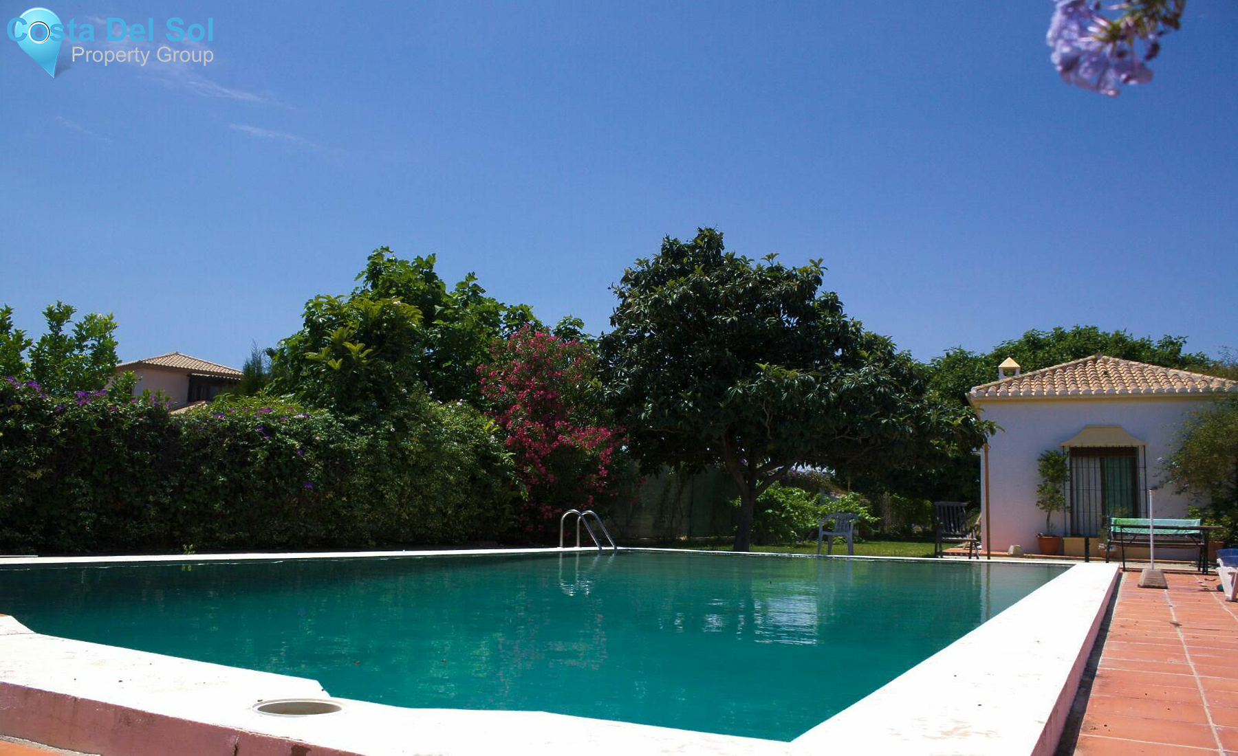 Finca - Cortijo in Alhaurín de la Torre-1216927