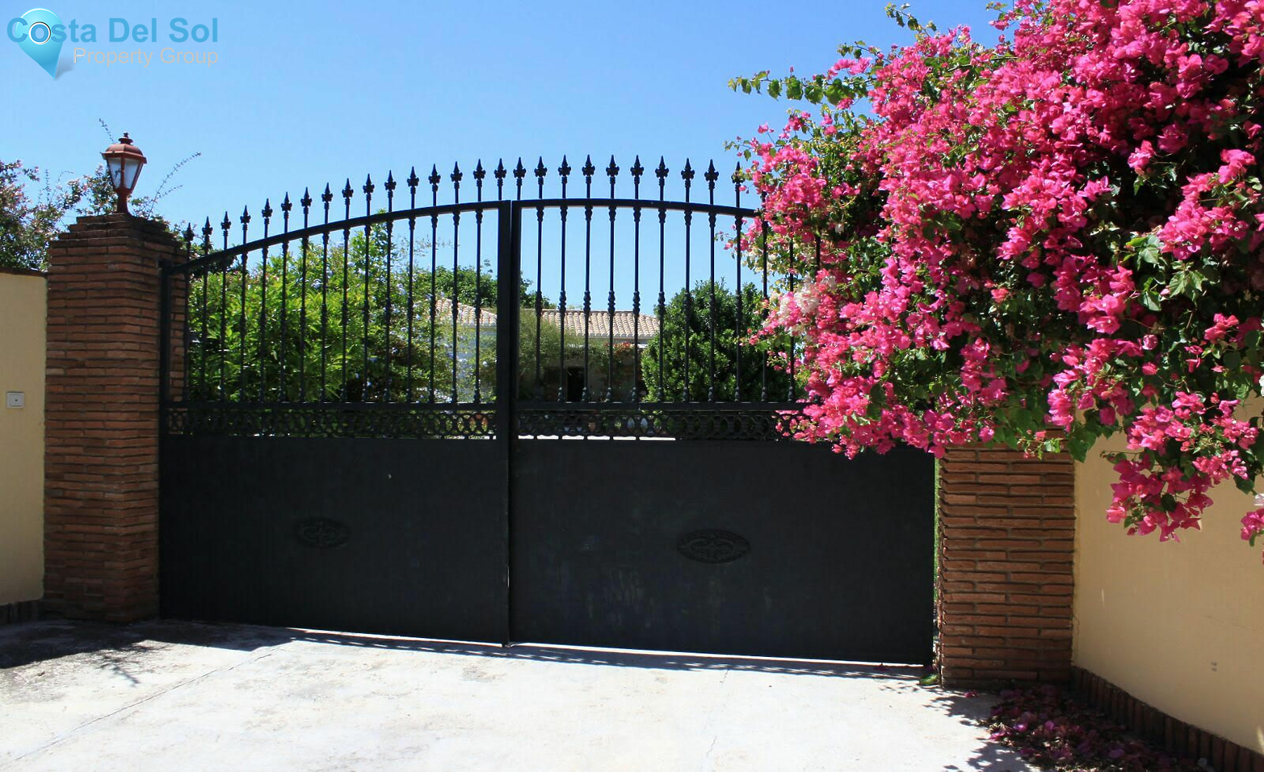 Finca - Cortijo in Alhaurín de la Torre-1216922