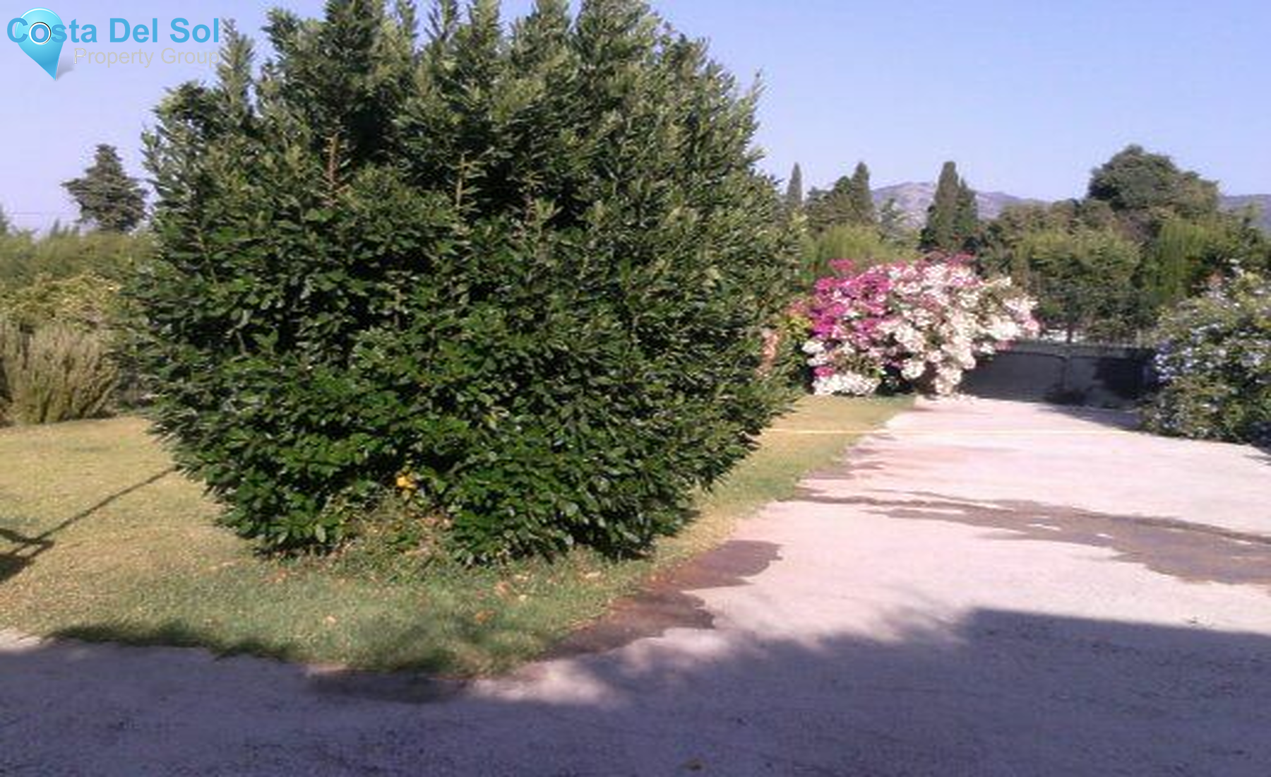 Finca - Cortijo in Alhaurín de la Torre-1216923