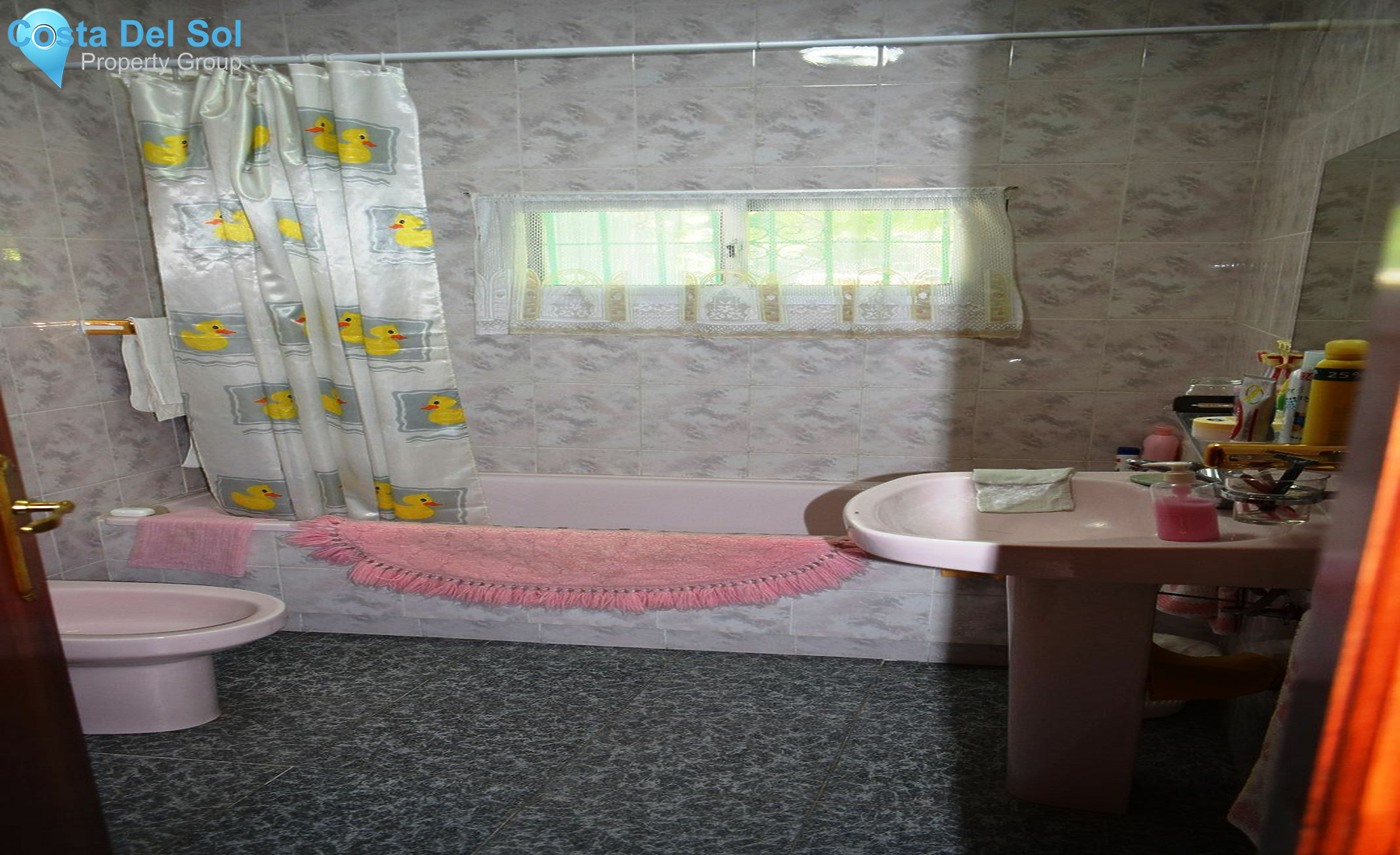 Finca - Cortijo in Benamargosa-1157219