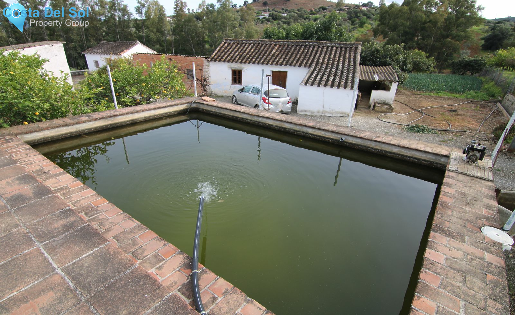 Finca - Cortijo in Coín