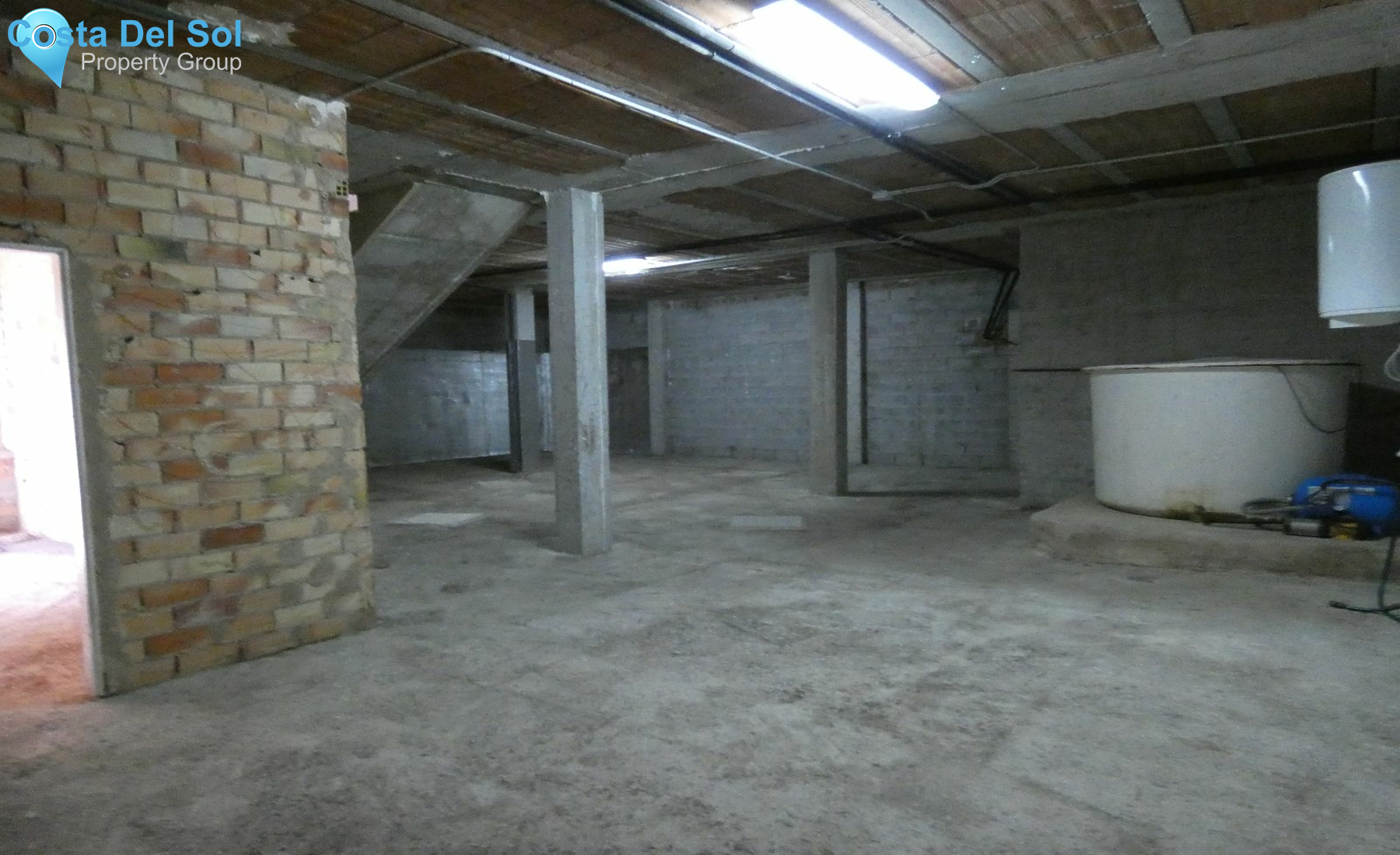 Finca - Cortijo in Coín-1482735