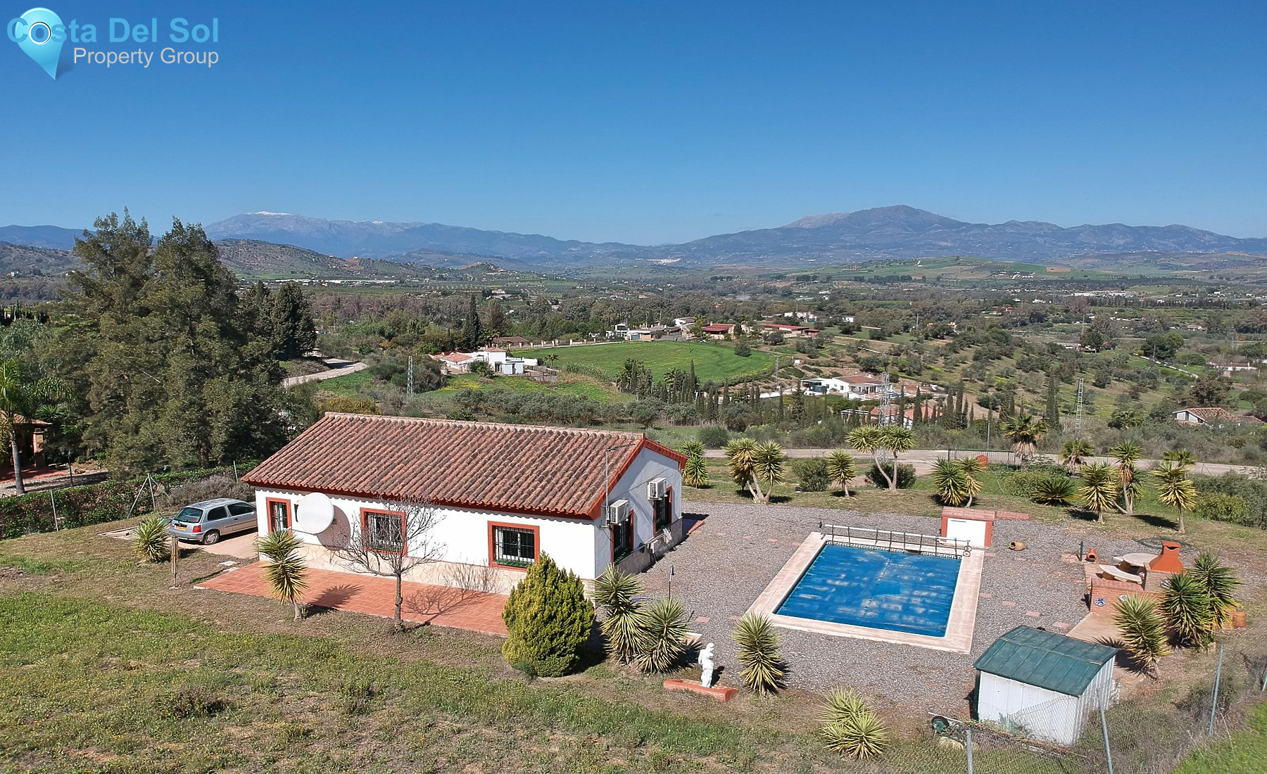 Finca - Cortijo in Coín