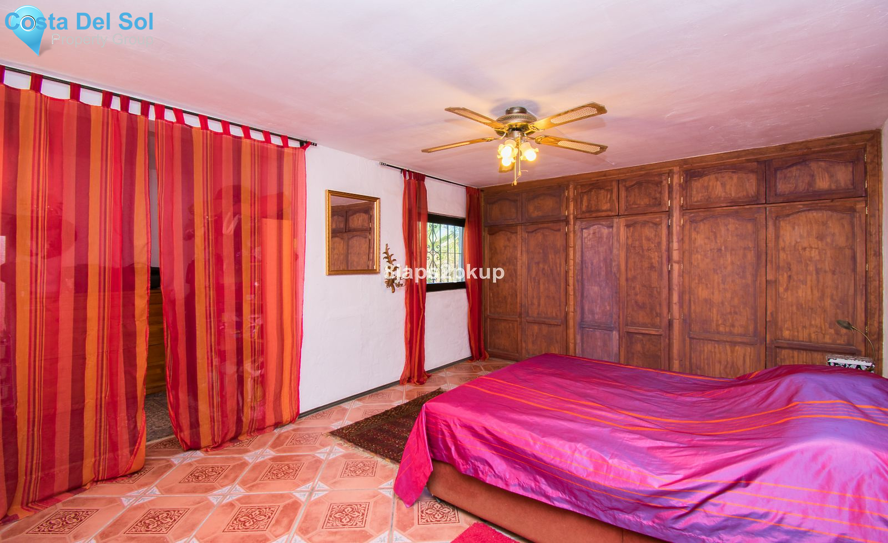 Finca - Cortijo in Estepona-1136109