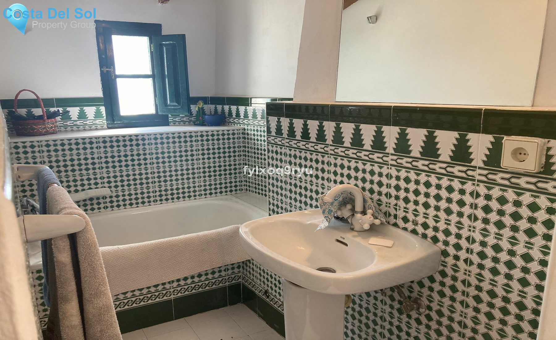 Finca - Cortijo in Periana-1193530