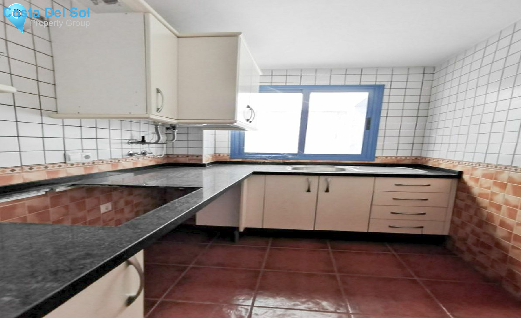 Ground Floor Apartment in Alcaucín-1217372