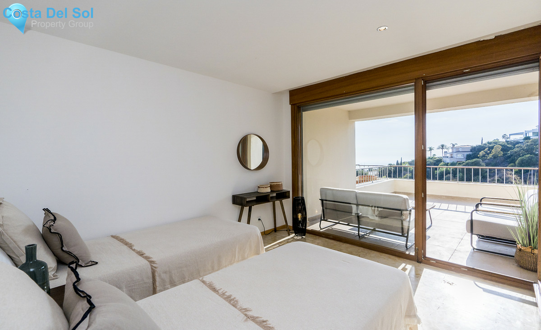 Ground Floor Apartment in Altos de los Monteros-1456249