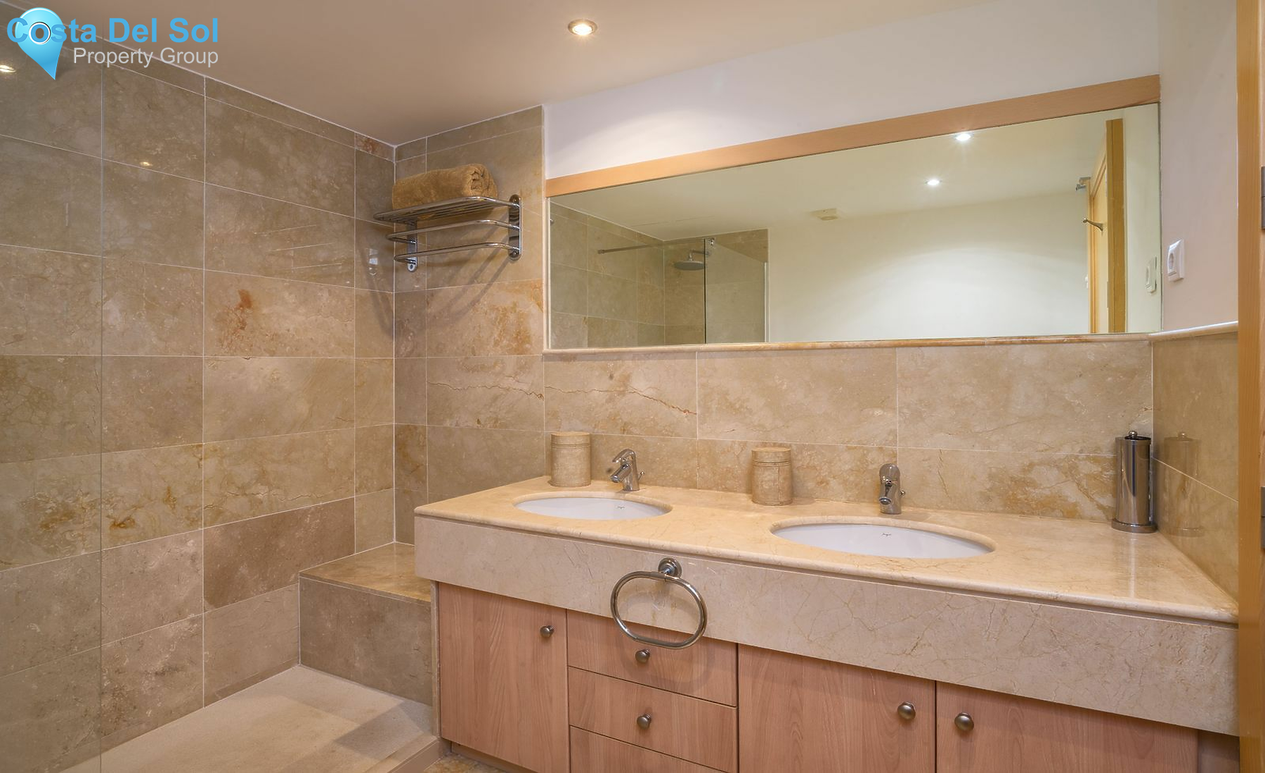 Ground Floor Apartment in Altos de los Monteros-1143125