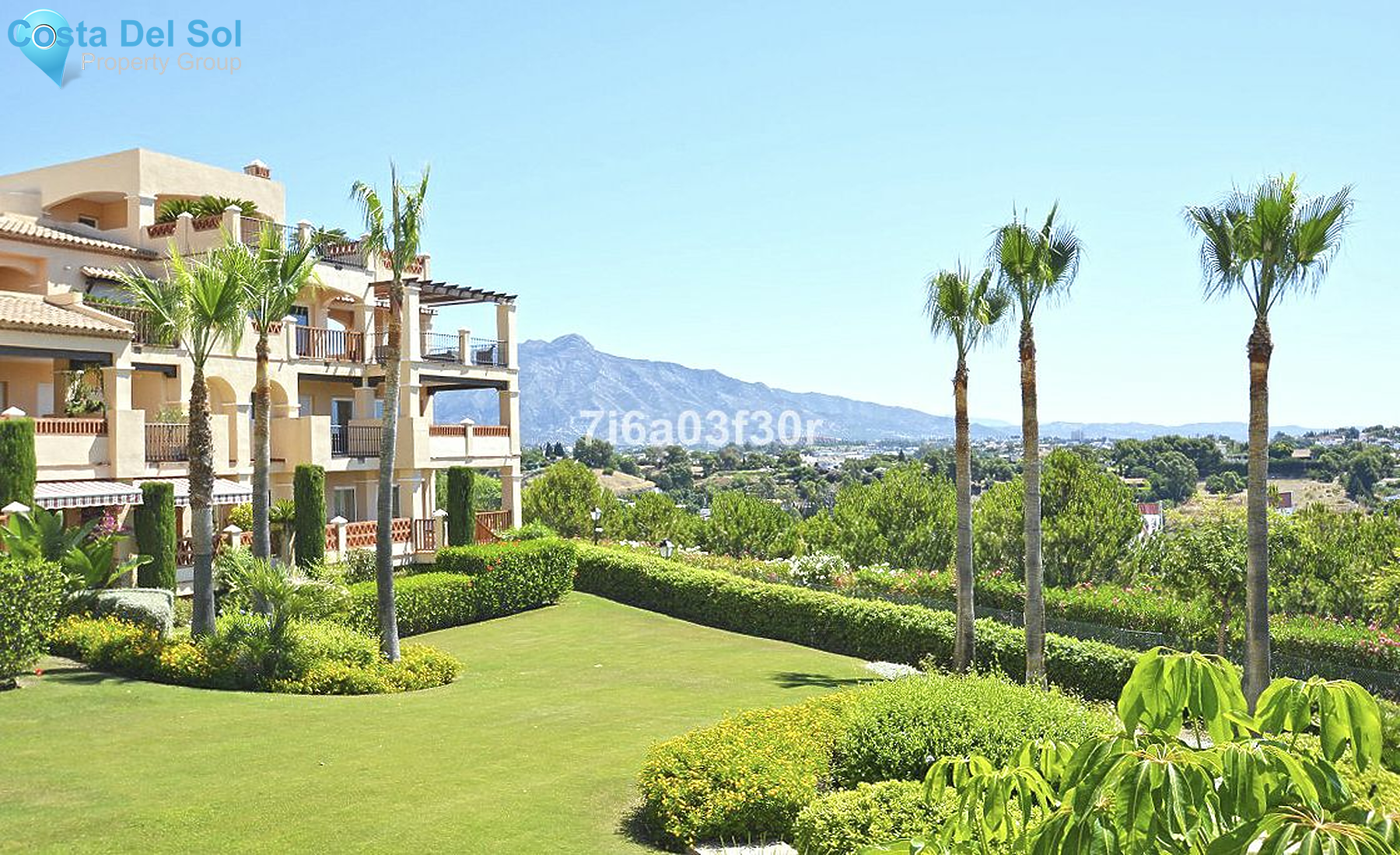 Ground Floor Apartment in Benahavís-1176848