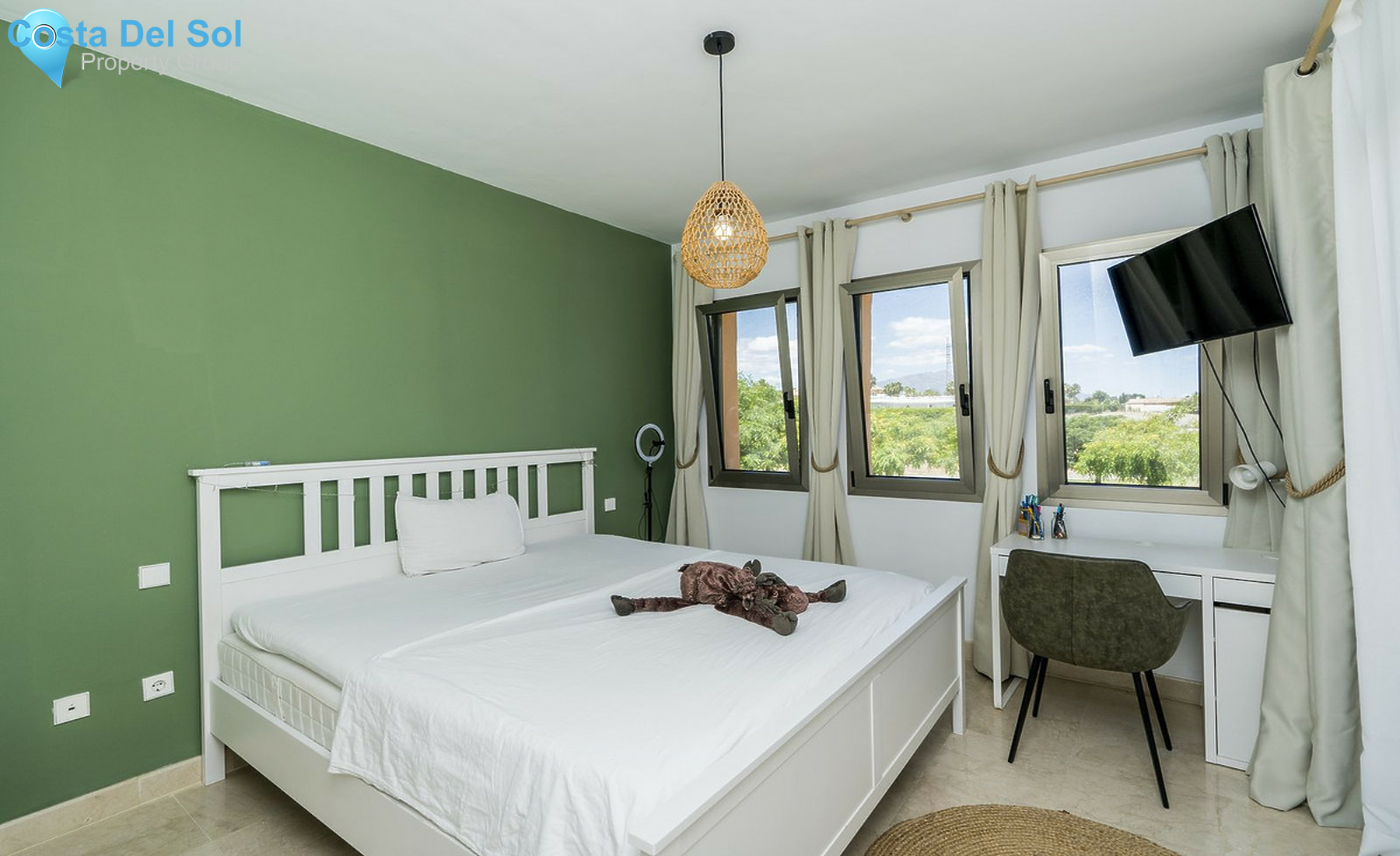 Ground Floor Apartment in Bel Air-1244014