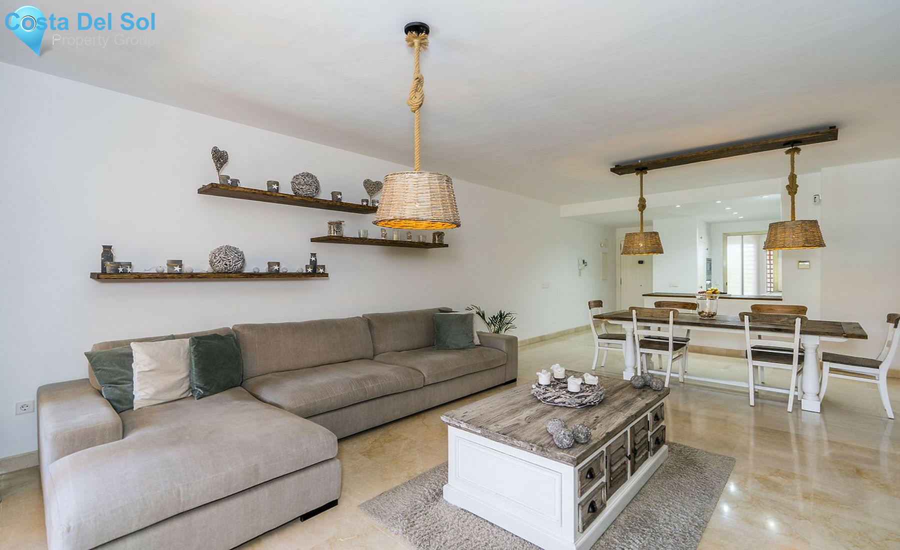 Ground Floor Apartment in Bel Air-1244003