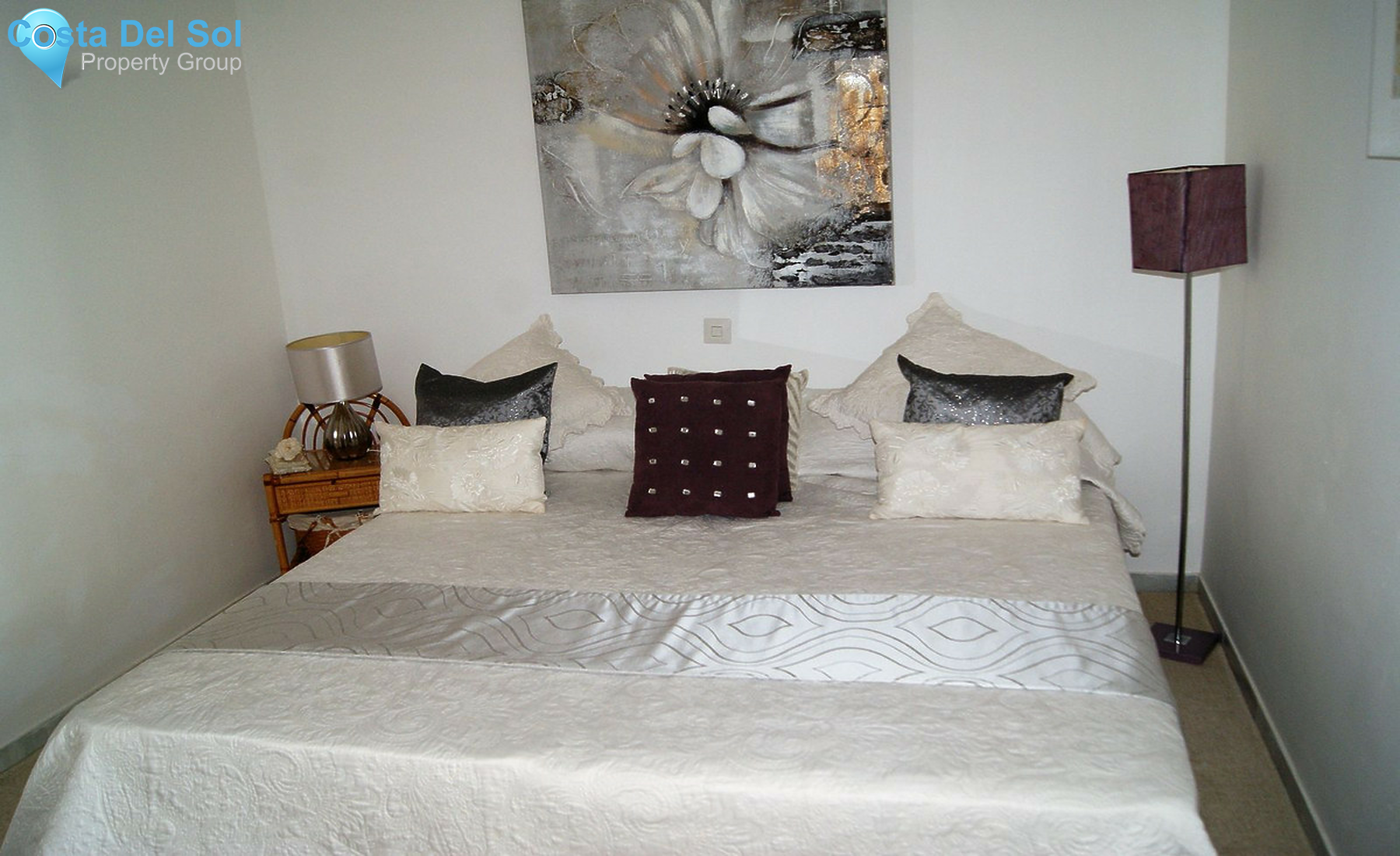 Ground Floor Apartment in Bel Air-1246475